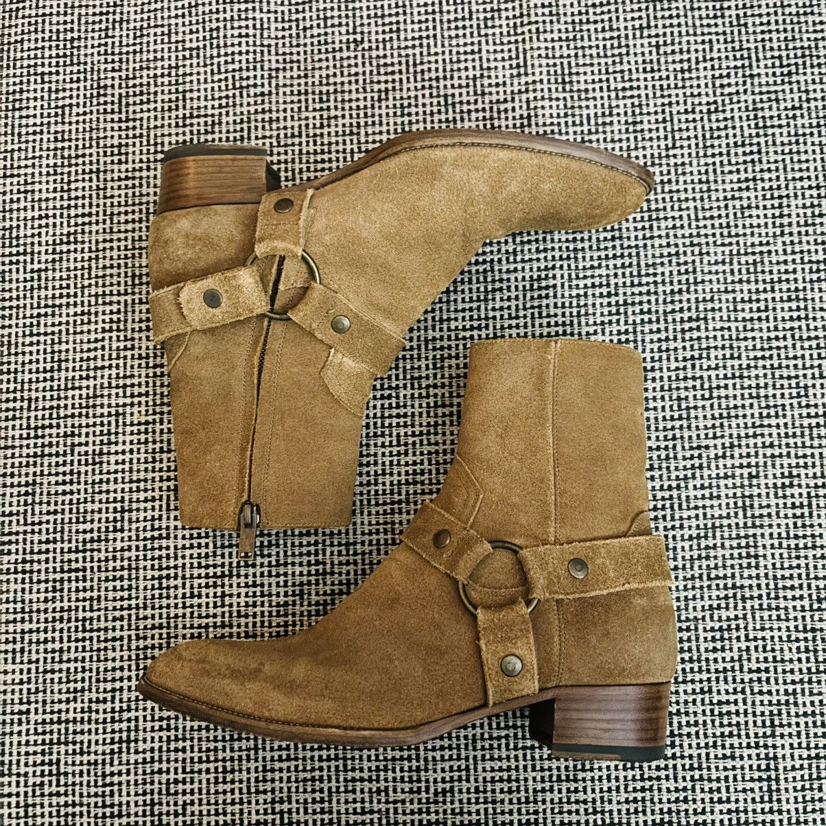 Saint Laurent Paris Saint Laurent Wyatt 40 suede leather Size US 9 / EU 42 - 2 Thumbnail