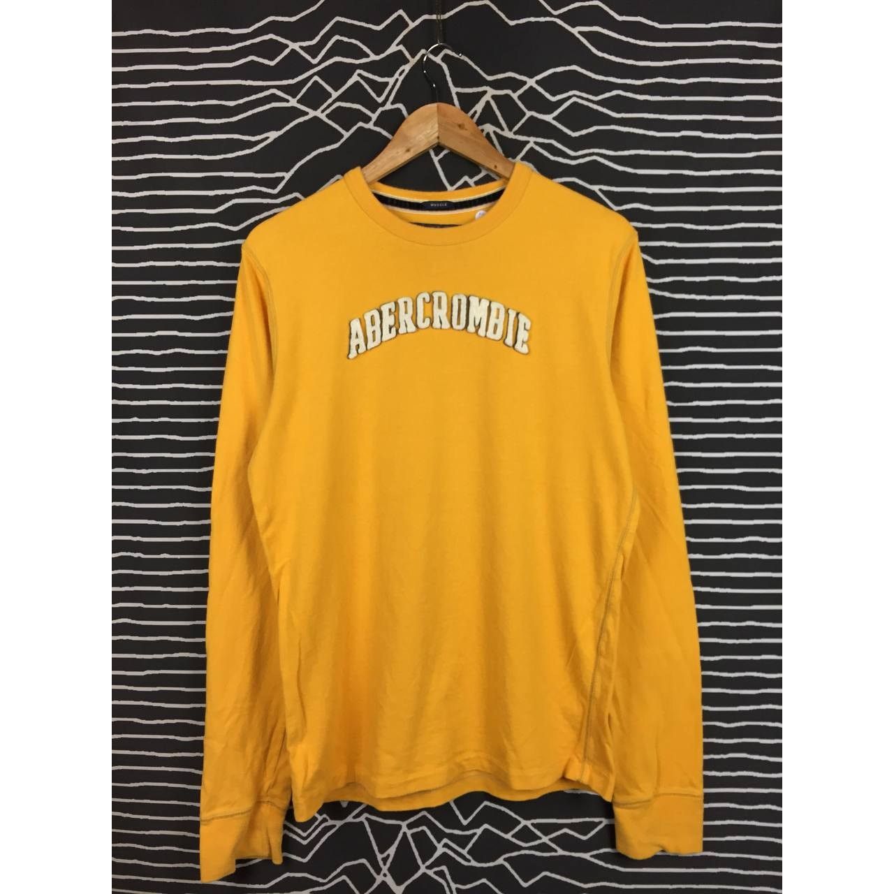 Abercrombie & Fitch Abercrombie & Fitch Embroidered Logo Long Sleeve Tee Size US M / EU 48-50 / 2 - 1 Thumbnail