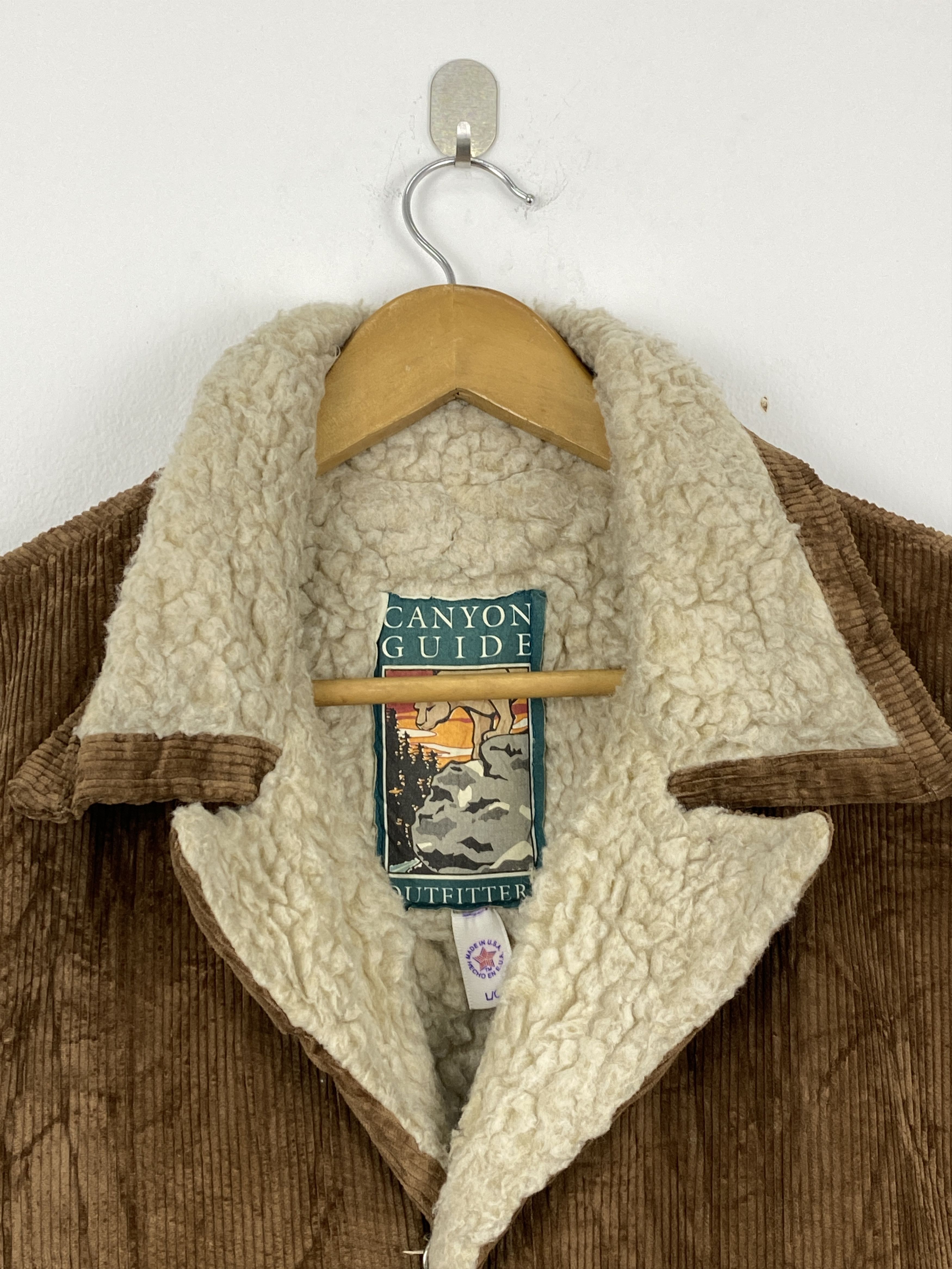 Vintage Vintage 80s Canyon Guide Corduroy Sherpa jacket J2033 Size US L / EU 52-54 / 3 - 7 Thumbnail