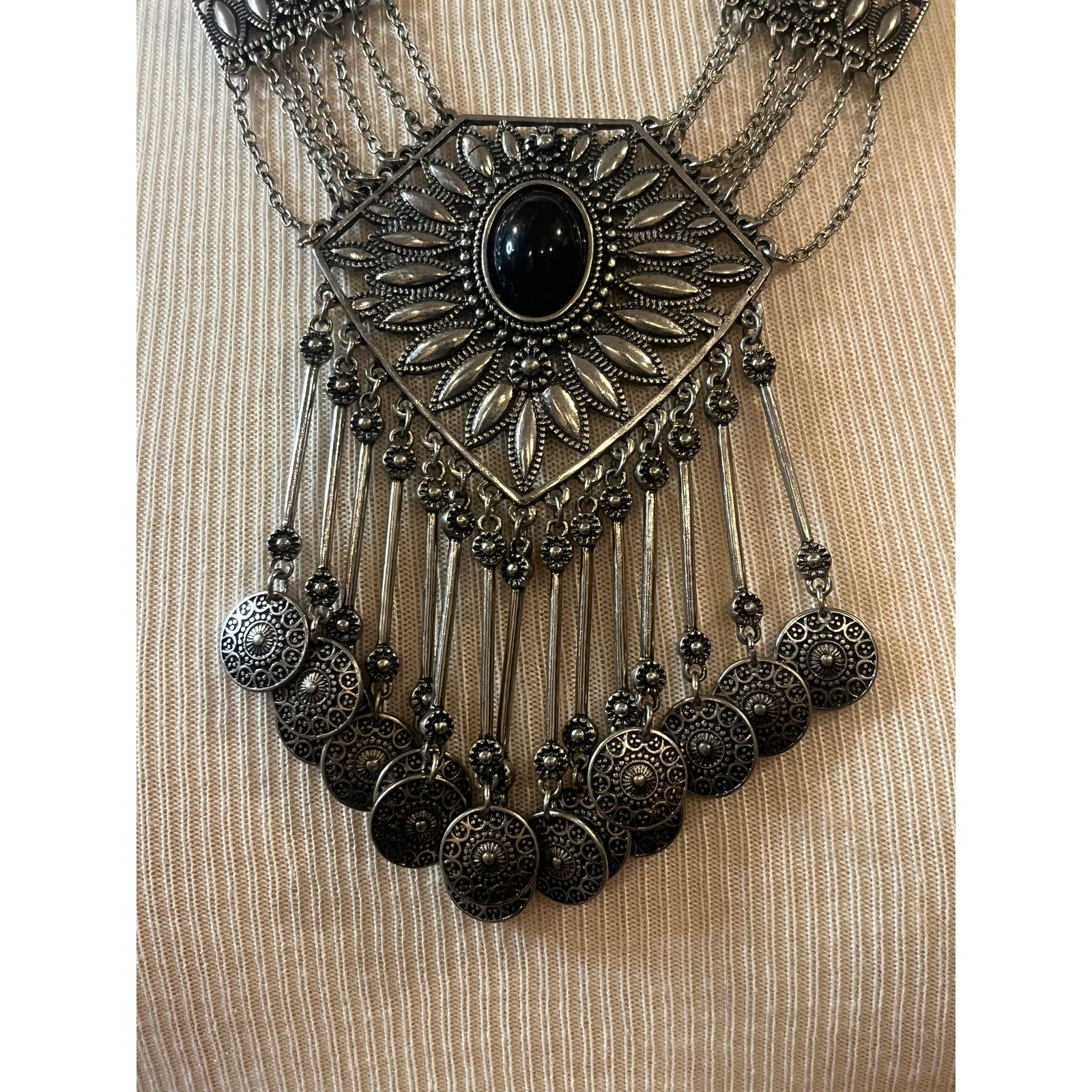 Other Vintage Silver Beaded and Faux Black Onyx Bib Necklace Size ONE SIZE - 2 Thumbnail