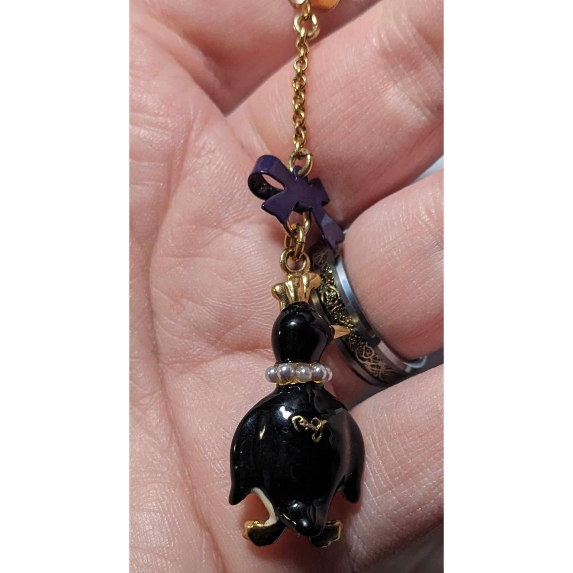Betsey Johnson Betsey Johnson Faux Pearl Rhinestone Fish Bone Belly Penguin Size ONE SIZE - 10 Thumbnail