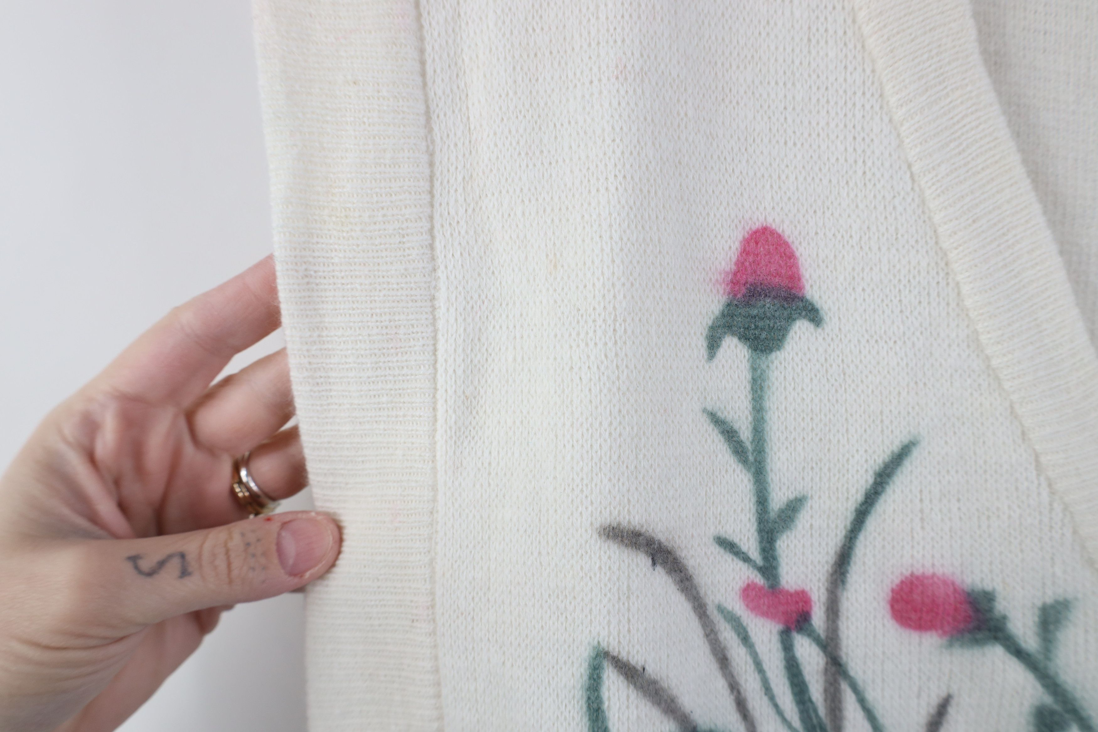 Vintage Vintage 70s Streetwear Flower Knit Sweater Vest White Size M / US 6-8 / IT 42-44 - 6 Thumbnail