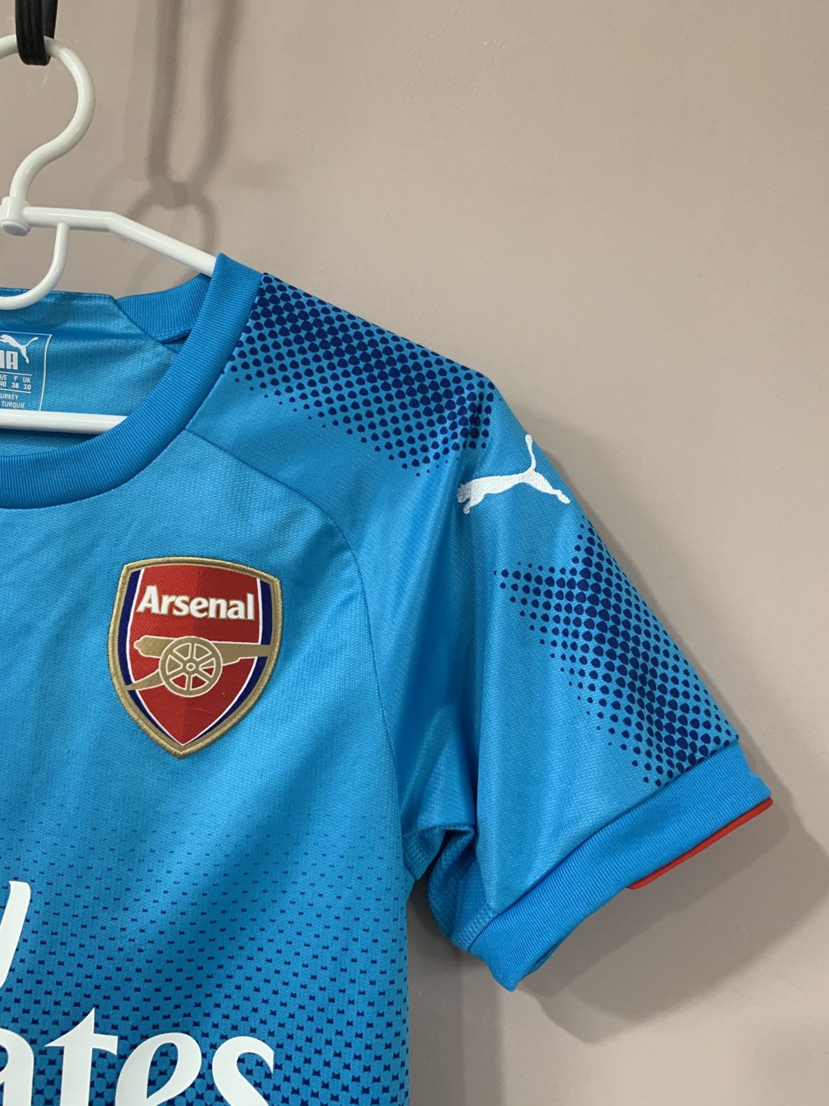 Puma Womens Arsenal London Away Football Shirt Puma Soccer Size S Size S / US 4 / IT 40 - 8 Thumbnail
