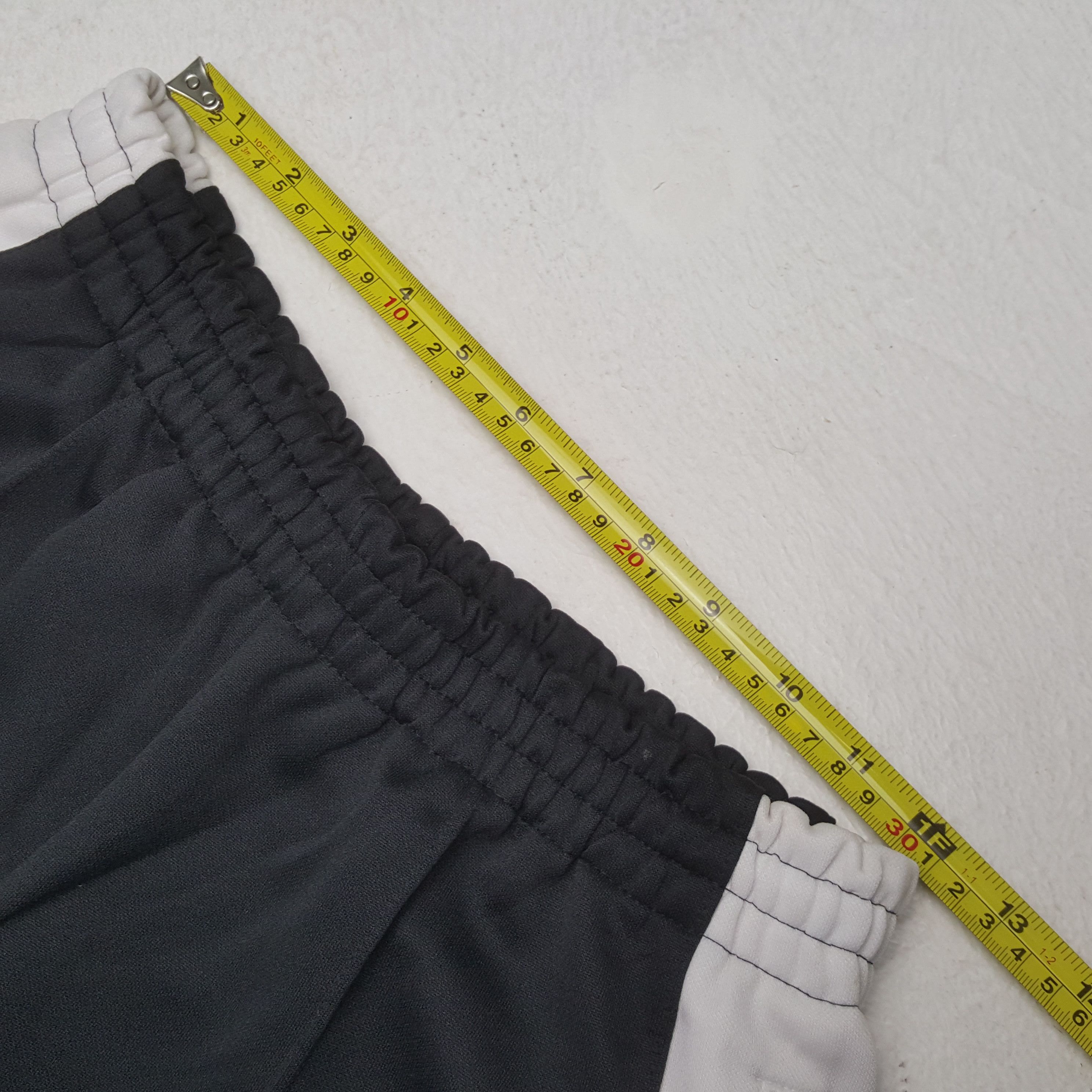 Le Coq Sportif Vintage Le Coq Sportif Sportswear Style Sweatpants RR15 Size 30" / US 8 / IT 44 - 7 Thumbnail