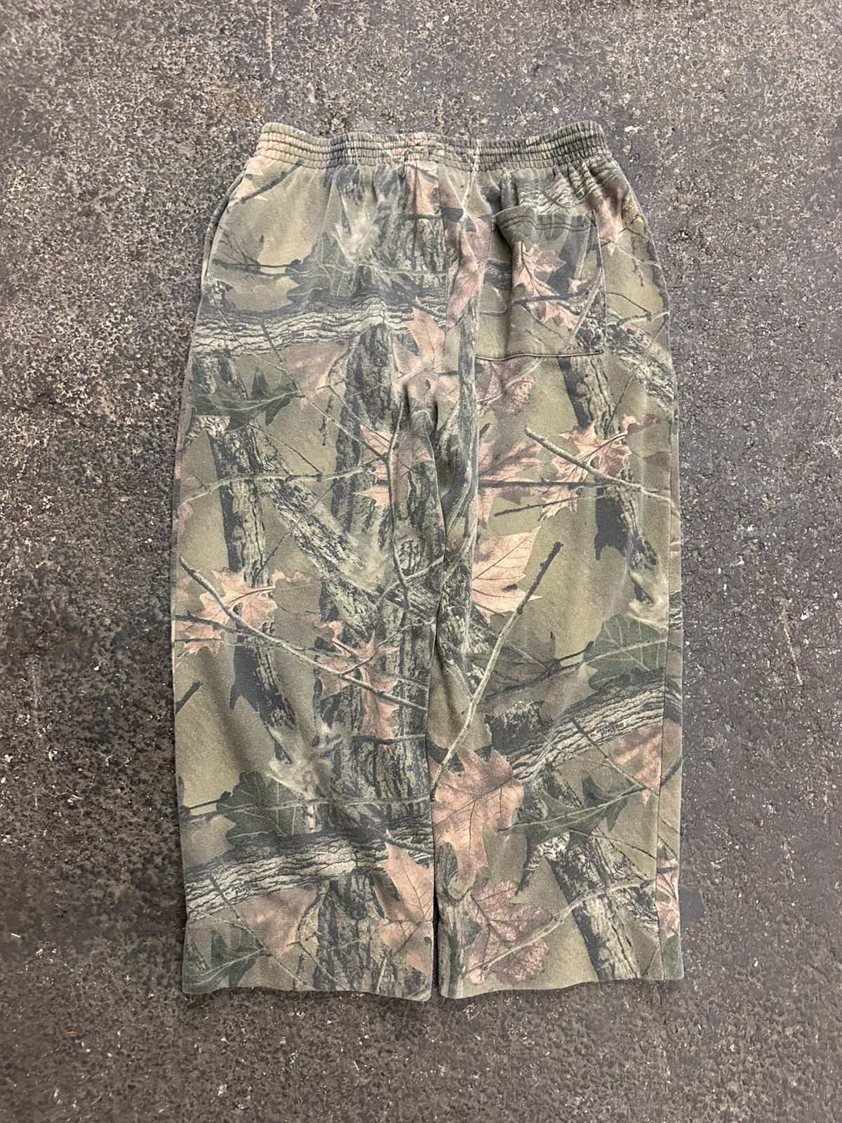 Other Y2k camo baggy sweatpants Size US 30 / EU 46 - 5 Thumbnail