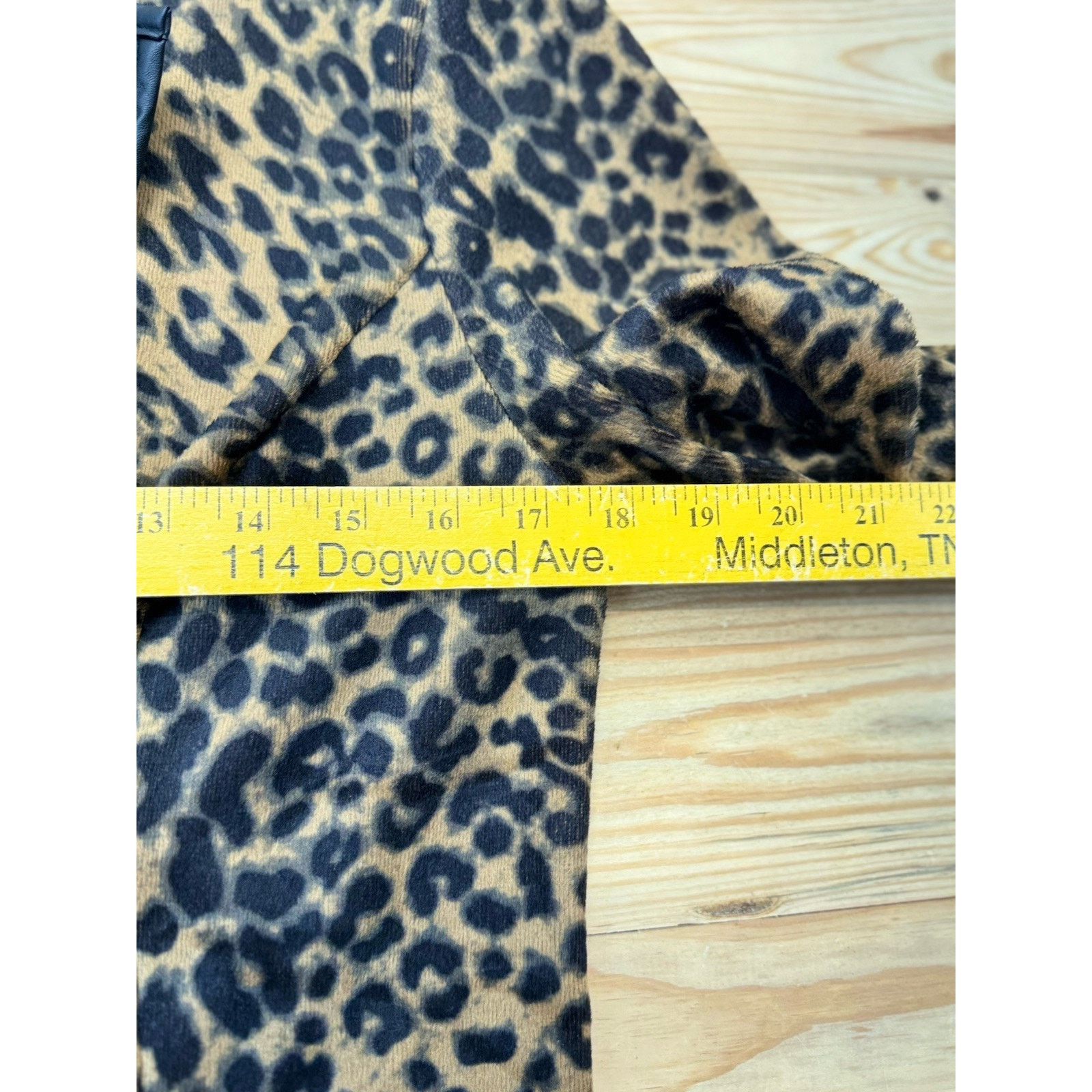 Chicos Chico's Leopard Faux Fur Faux Women’s Size 1 M Size M / US 6-8 / IT 42-44 - 6 Thumbnail