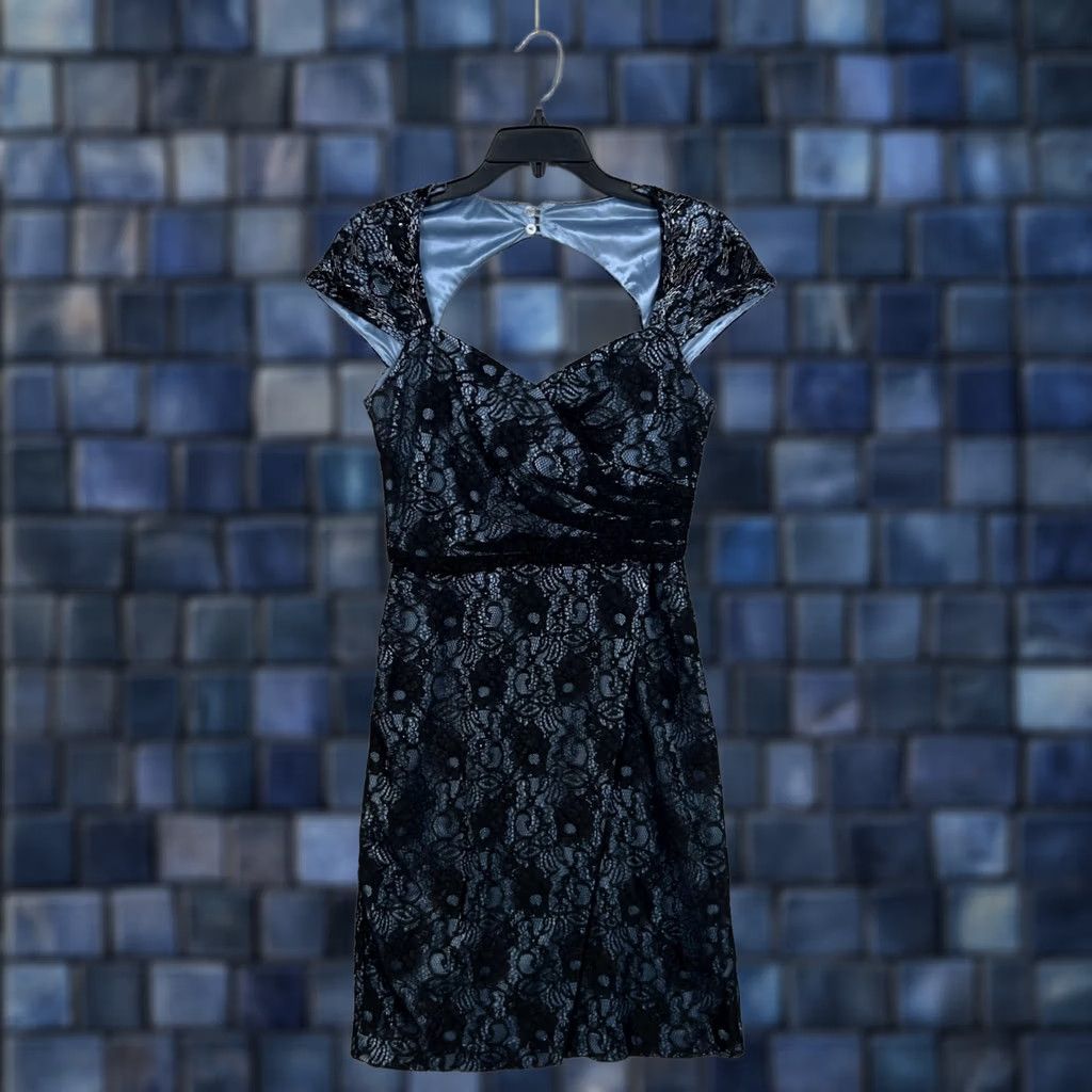 Vintage Patra Dress Womens 6 Black Lace Beaded Blue Satin Cocktail Party Cap Sleeve Size M / US 6-8 / IT 42-44 - 1 Thumbnail