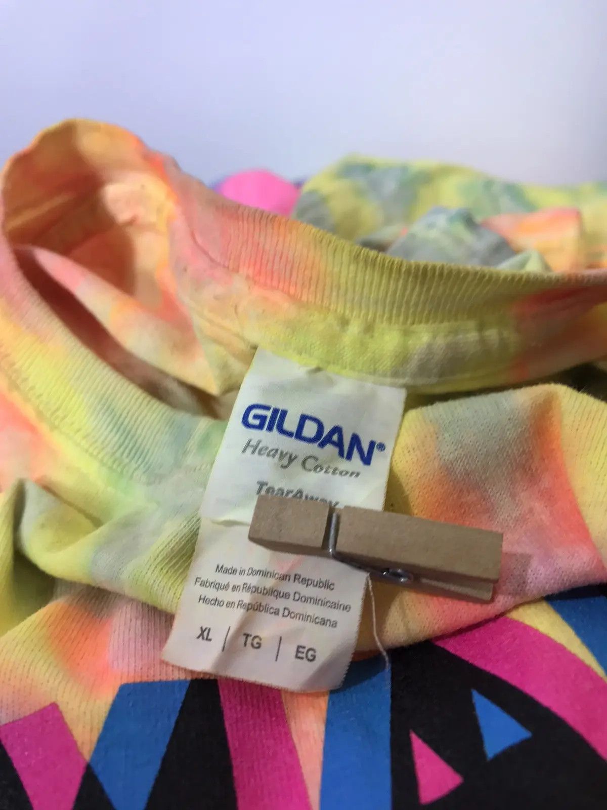 Gildan Art Humans aren’t real t-shirt size XL Size US XL / EU 56 / 4 - 4 Thumbnail