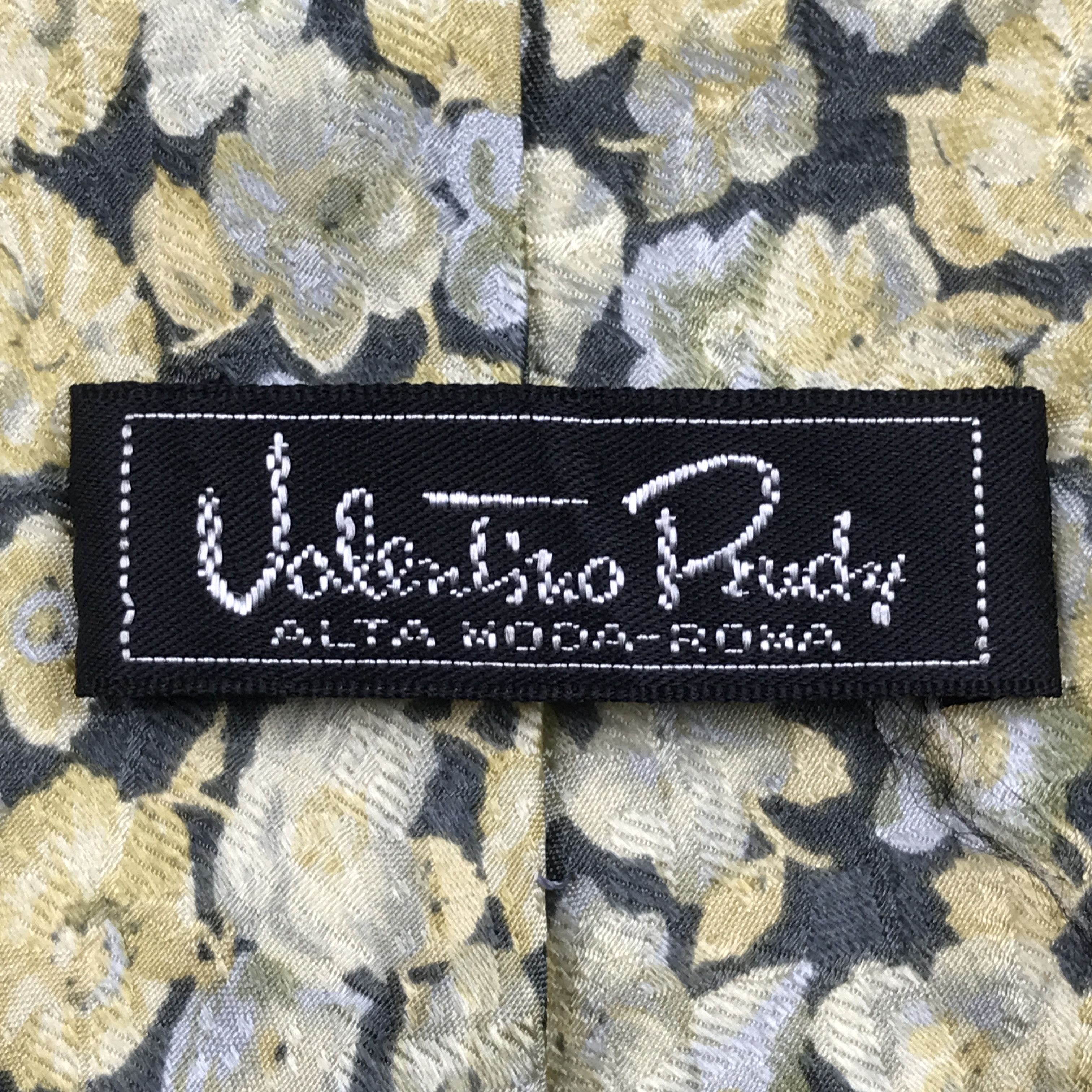 Vintage Vintage Valentino Rudy Silk Necktie Size ONE SIZE - 6 Thumbnail