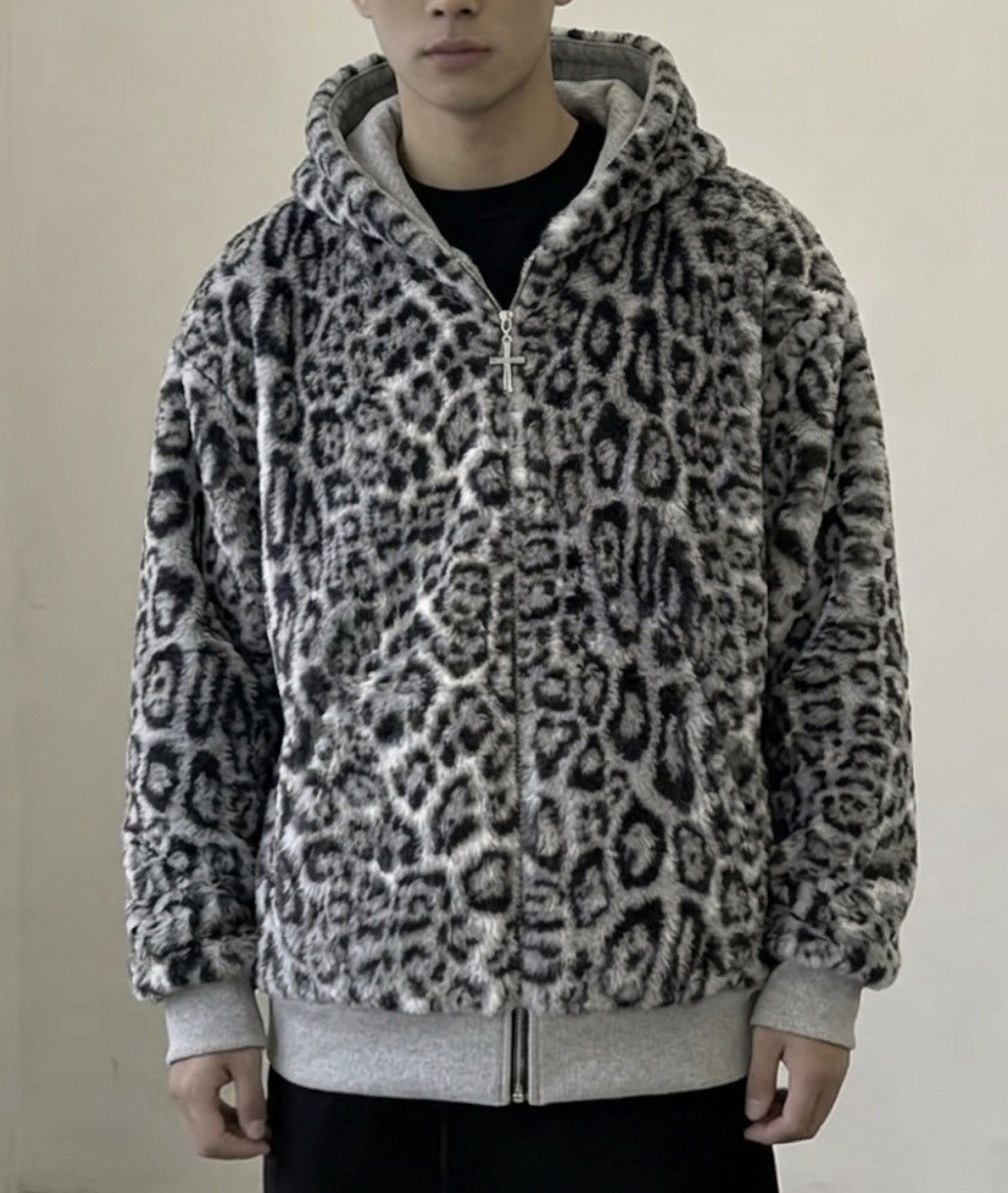 Japanese Brand REVERSIBLE Leopard Faux-Fur Zip-Up Hoodie Size US XL / EU 56 / 4 - 4 Thumbnail