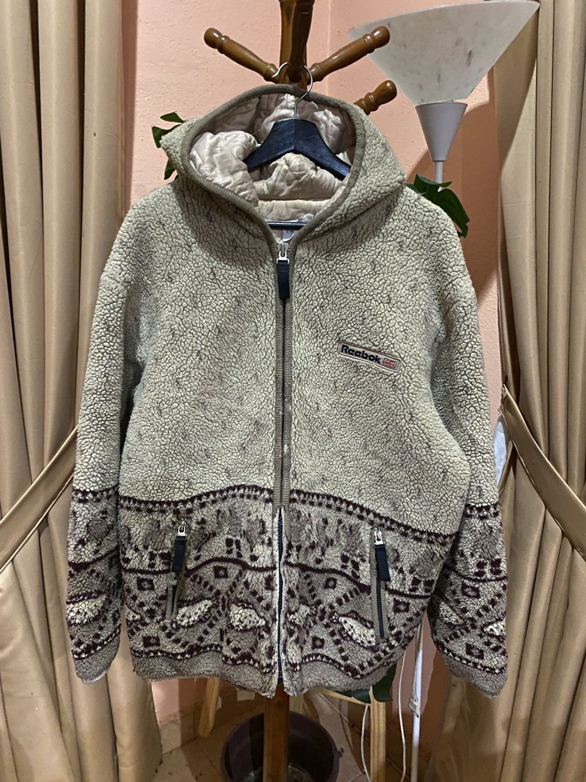 Reebok Vintage Reebok Classic Sherpa Fleece Hoodie Jacket Rare 90s Size US L / EU 52-54 / 3 - 3 Thumbnail