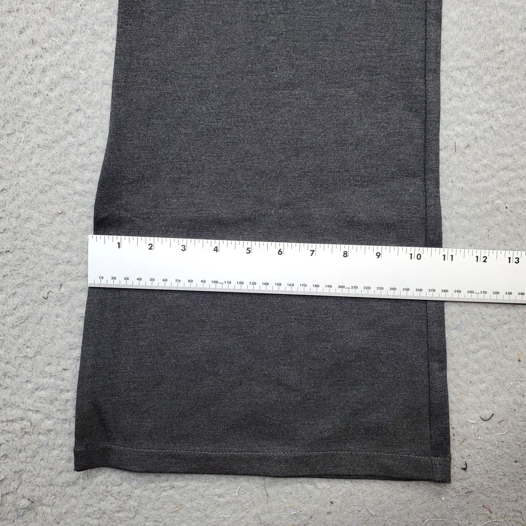 Old Navy Old Navy Trouser Pants Women's 14 Gray Viscose Blend Stretch Casual Flared Leg Size 36" / US 14 / IT 50 - 4 Thumbnail