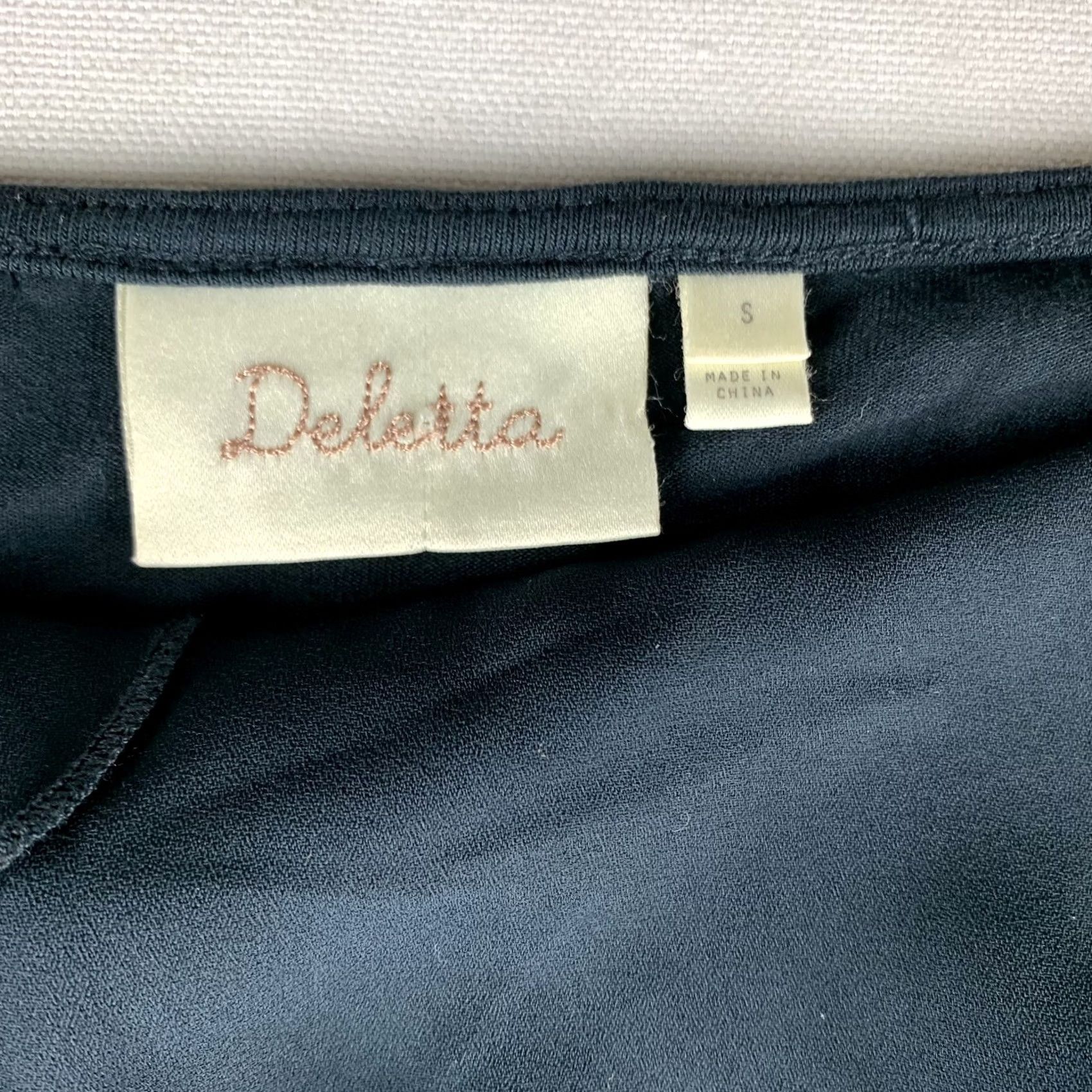 Vintage VINTAGE DELETTA LAYERED BLOUSE WOMENS SMALL MIDNIGHT BLUE LONGSLEEVE BALLOON SLEEVE Size S / US 4 / IT 40 - 2 Thumbnail