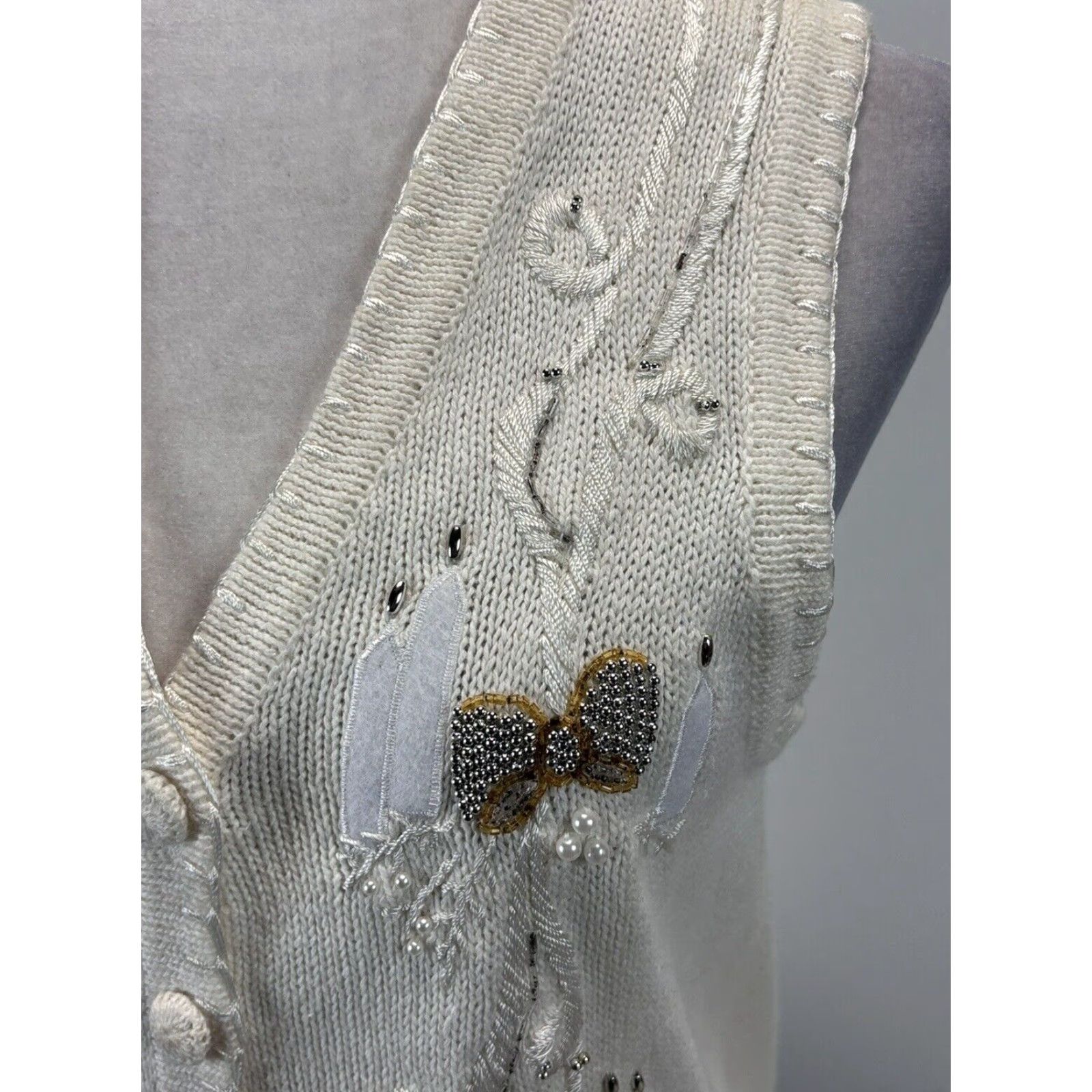 Vintage VINTAGE Victoria Jones Christmas Sweater Vest Women's Vest PS Petite V-Neck Ivory Cotton Blend Size Small/Petites Mens? Women Size S / US 4 / IT 40 - 6 Thumbnail