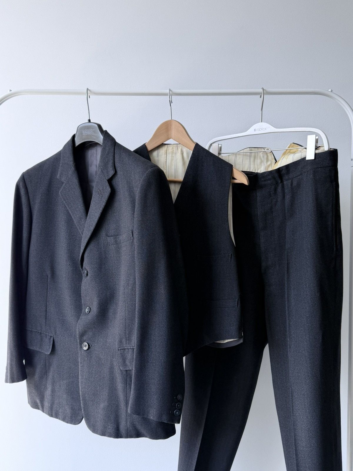 Gieves & Hawkes Vintage 1966 Dated Gieves & Hawkes British Wool 3 Piece Suit Size 40R - 2 Thumbnail