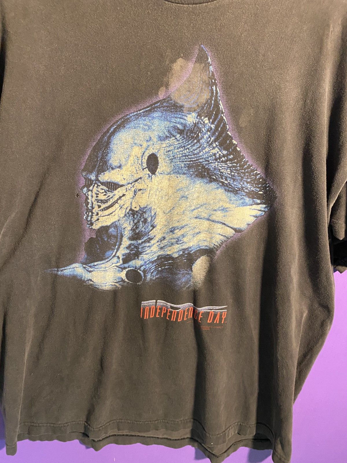 Other Vintage 90s Independence Day alien head movie tee Size US XL / EU 56 / 4 - 3 Thumbnail