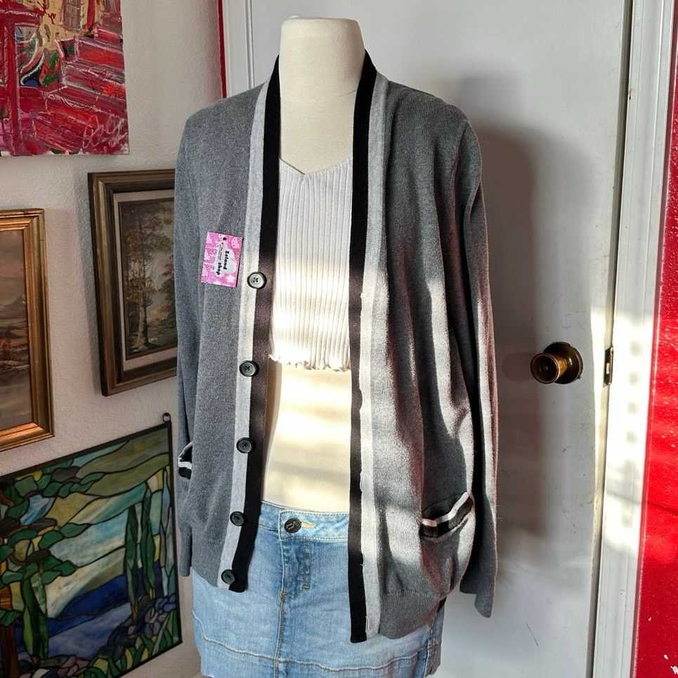 Express express gray and black button up cardigan Size M / US 6-8 / IT 42-44 - 1 Thumbnail