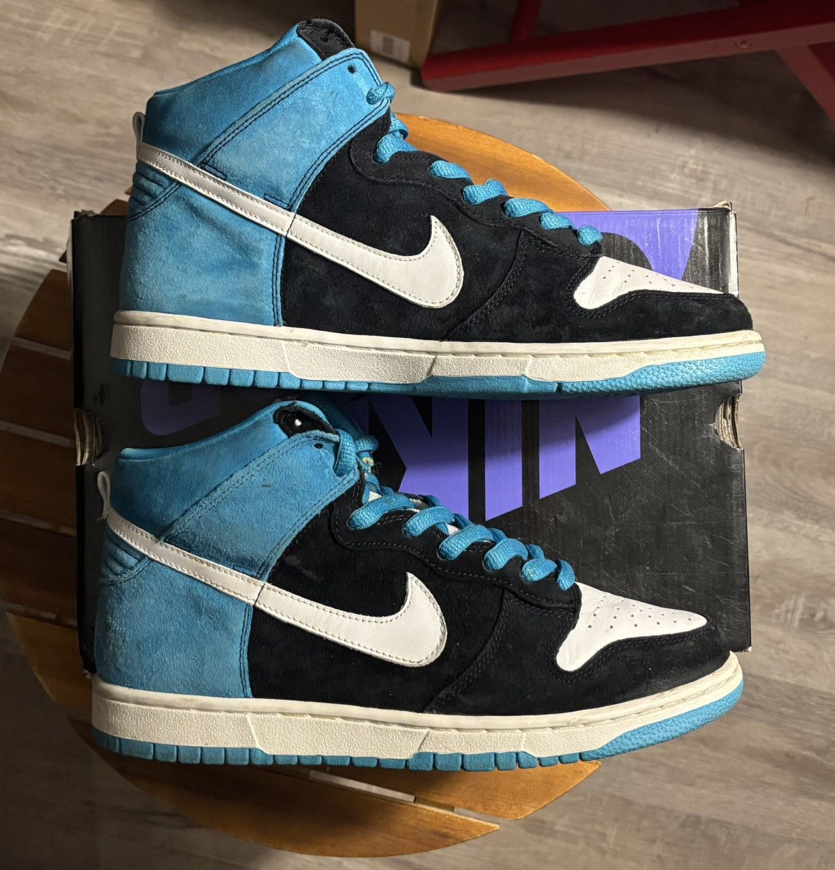 Nike × Nike SB Vintage 2006 Nike SB Send Help Size US 10 / EU 43 - 2 Thumbnail