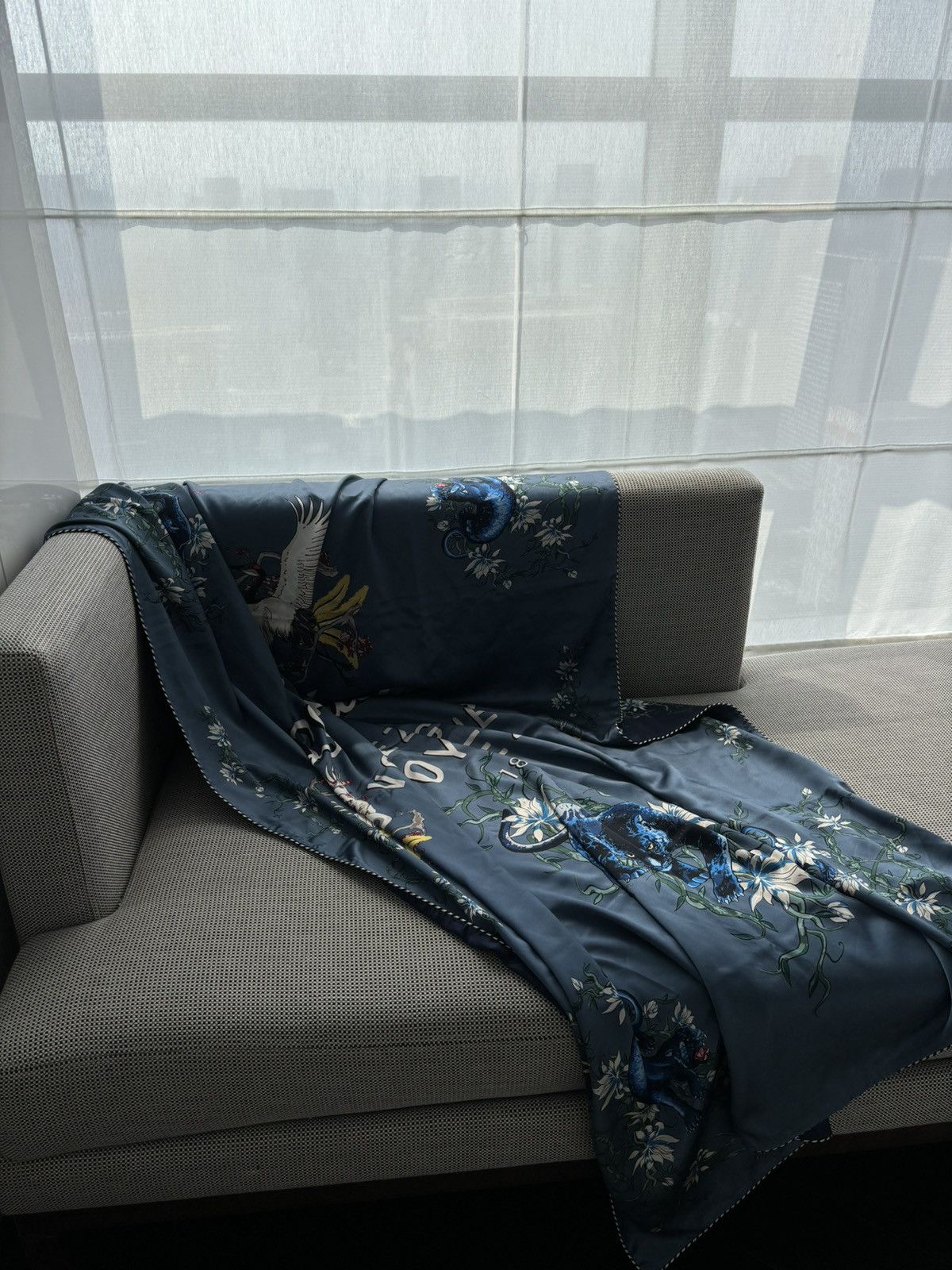Louis Vuitton Kim Jones SS16 Blue Panther blanket Size ONE SIZE - 4 Thumbnail