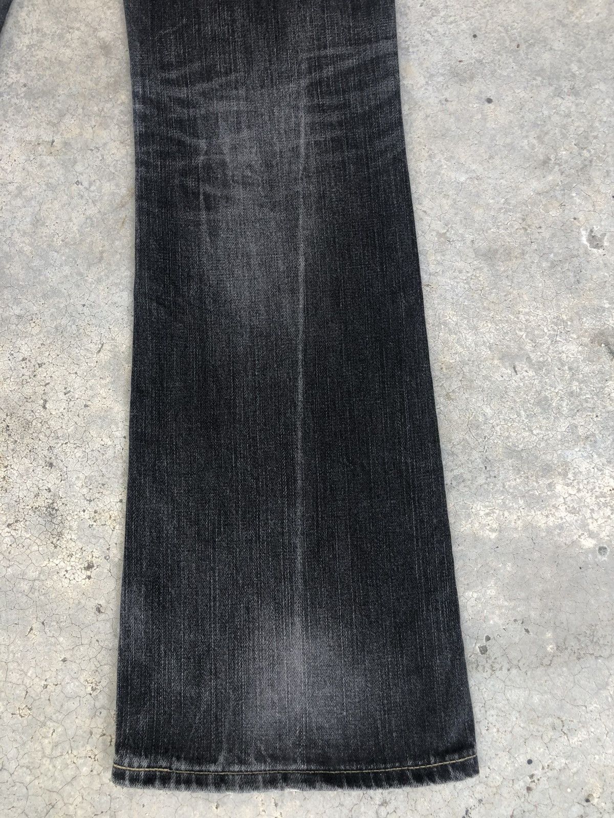 If Six Was Nine Japanese Wrangler Flared Jeans Distressed Size US 30 / EU 46 - 12 Thumbnail
