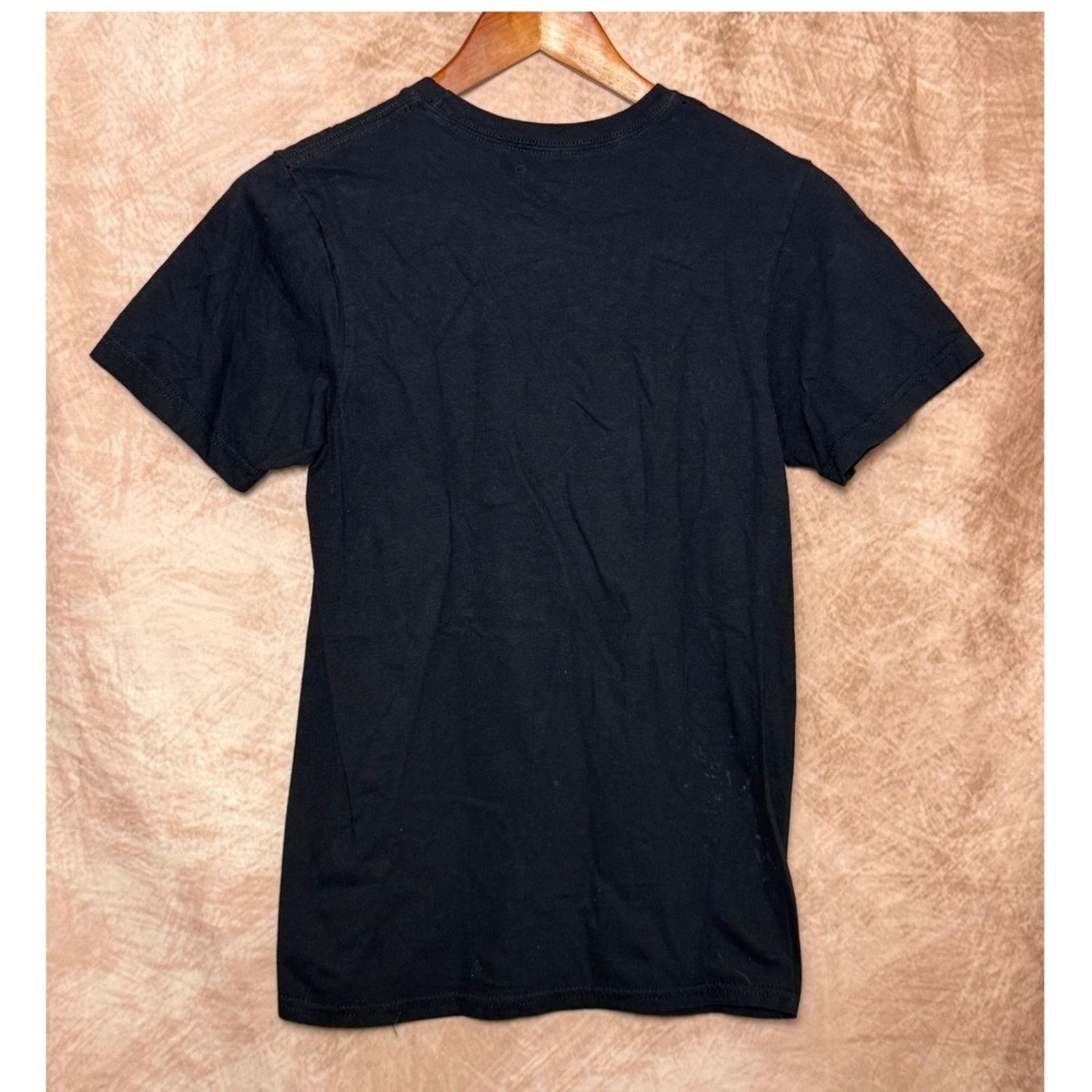 Other Avril Lavigne Love Sux Goth Punk Band T-Shirt XS NWOT Size XS / US 0-2 / IT 36-38 - 4 Thumbnail