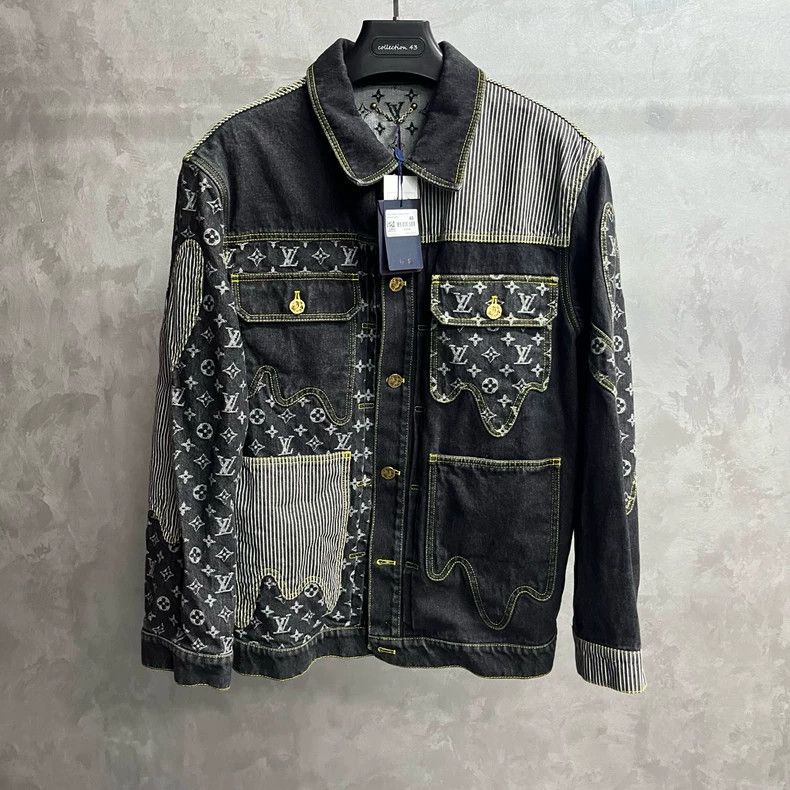 Louis Vuitton louis vuitton Black deconstructed patchwork full print ove Size US M / EU 48-50 / 2 - 1 Thumbnail