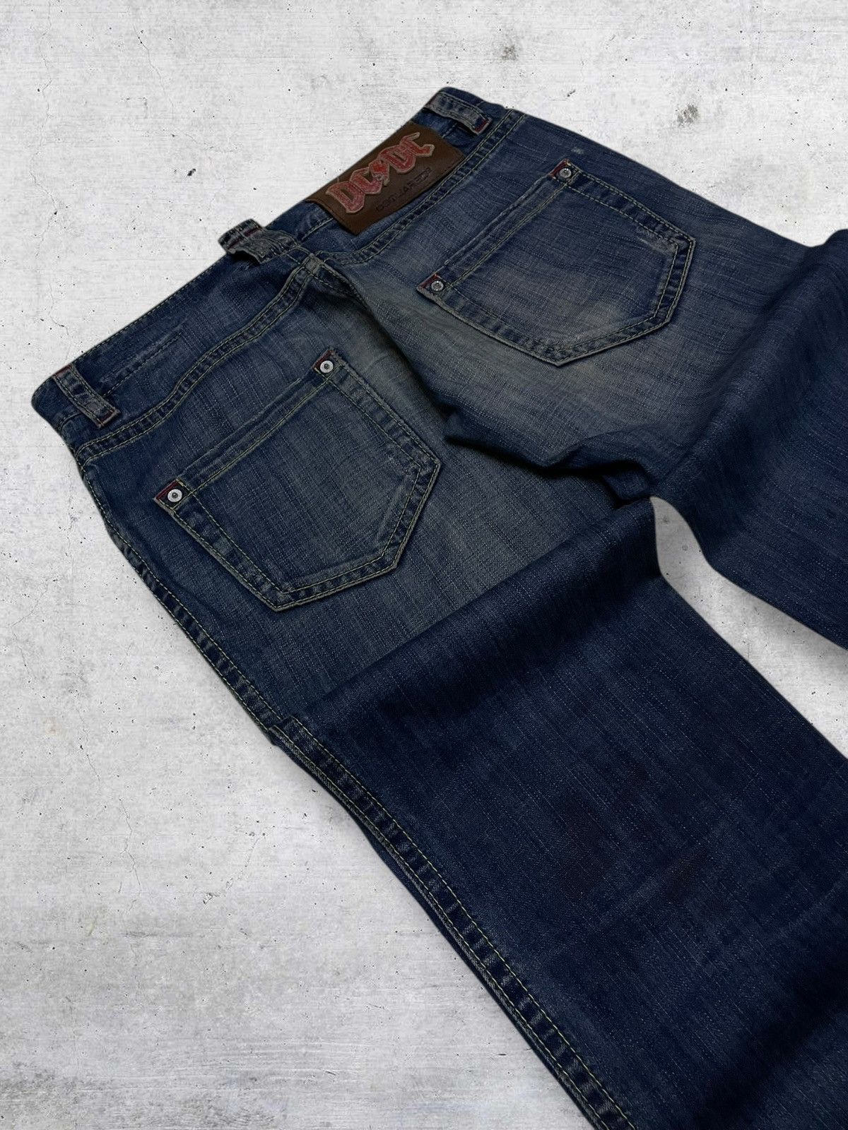 Dsquared2 VINTAGE DESIGNER DSQUARED2 ‘FUCKER’ ACDC RIPPED OG DENIM Size US 32 / EU 48 - 15 Thumbnail