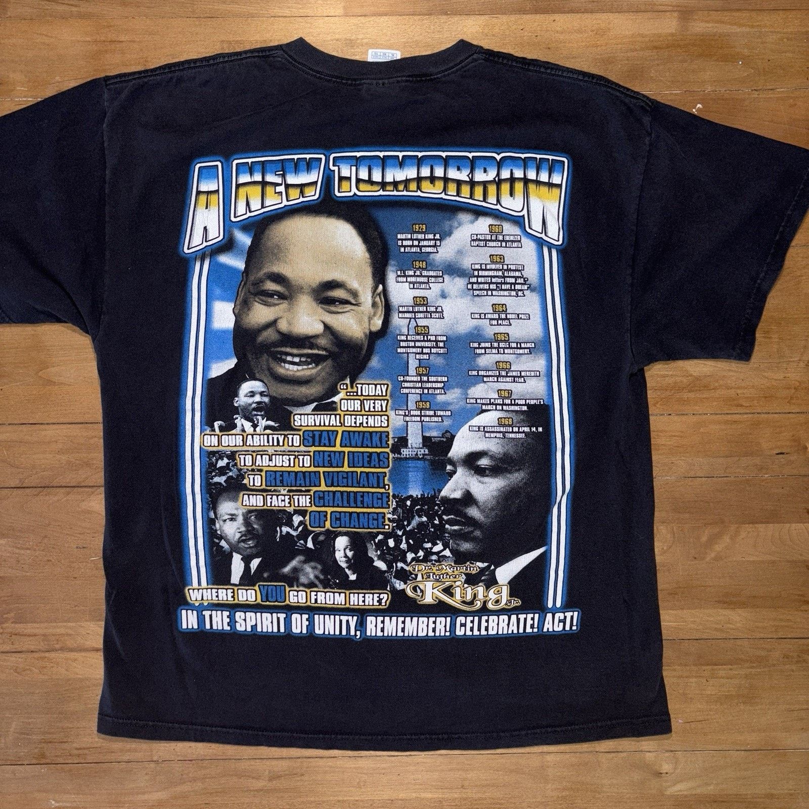 Vintage Vintage 90s Martin Luther King Rap MLK T-Shirt Black History Size US XL / EU 56 / 4 - 4 Thumbnail