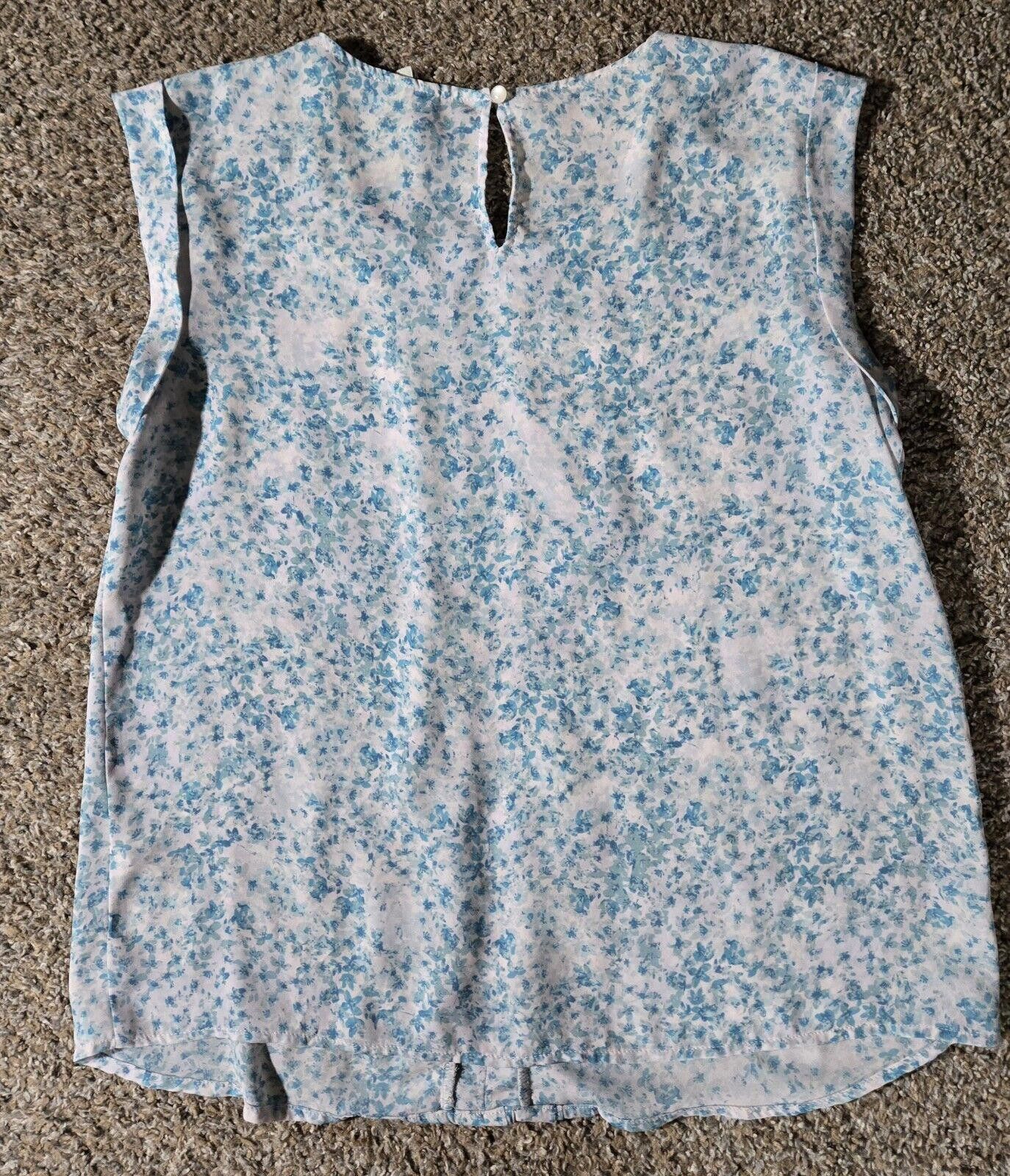 Designer Lauren Conrad Blue And White Floral Tank Top M Size M / US 6-8 / IT 42-44 - 9 Thumbnail