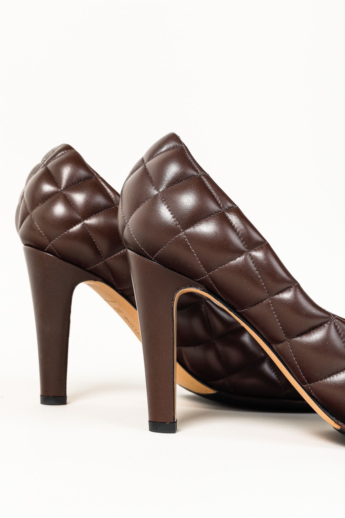 Bottega Veneta Bottega Veneta Stitched Matelasse Nappa Dream Pumps Size US 9 / IT 39 - 7 Thumbnail