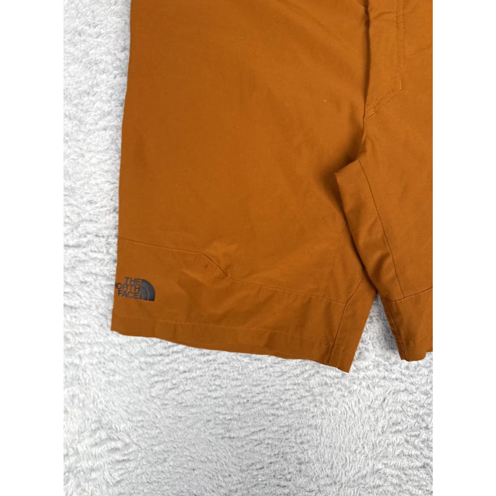 The North Face The North Face Shorts Mens 32 Orange Nylon Spandex Chino 7 Inseam Quick Dry Casual Size US 32 / EU 48 - 3 Thumbnail