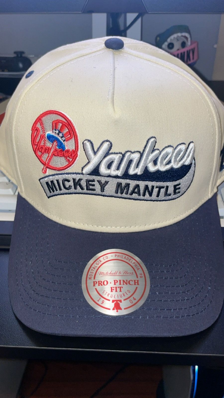 Lids × New Era 2024 lids x Topps Yankees player chase hat Size ONE SIZE - 2 Thumbnail