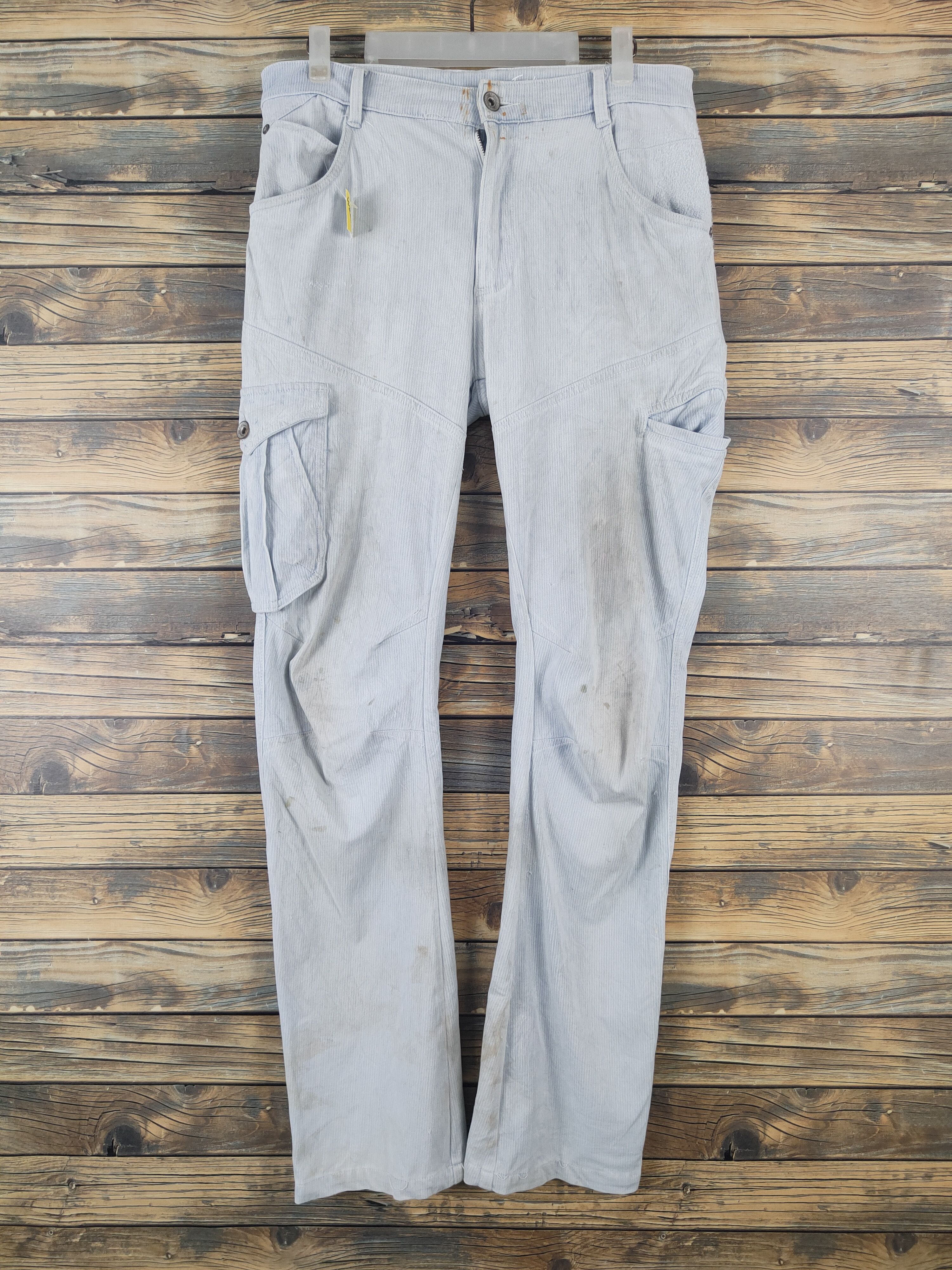 Japanese Brand FieldCore Light Blue Distressed Soft denim Jeans #W2000 Size US 32 / EU 48 - 1 Thumbnail