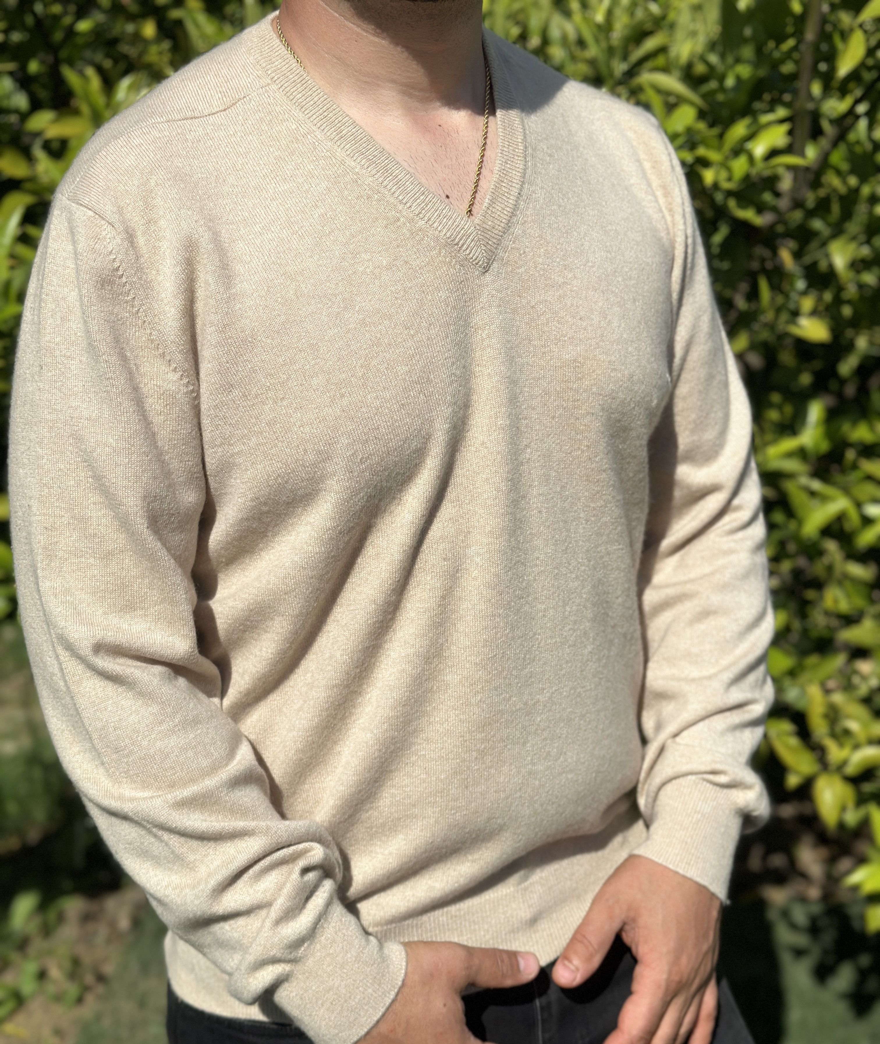 Brunello Cucinelli Pure Cashmere Brunello Cucinelli Light V Neck Size 52 L XL Size US L / EU 52-54 / 3 - 8 Thumbnail