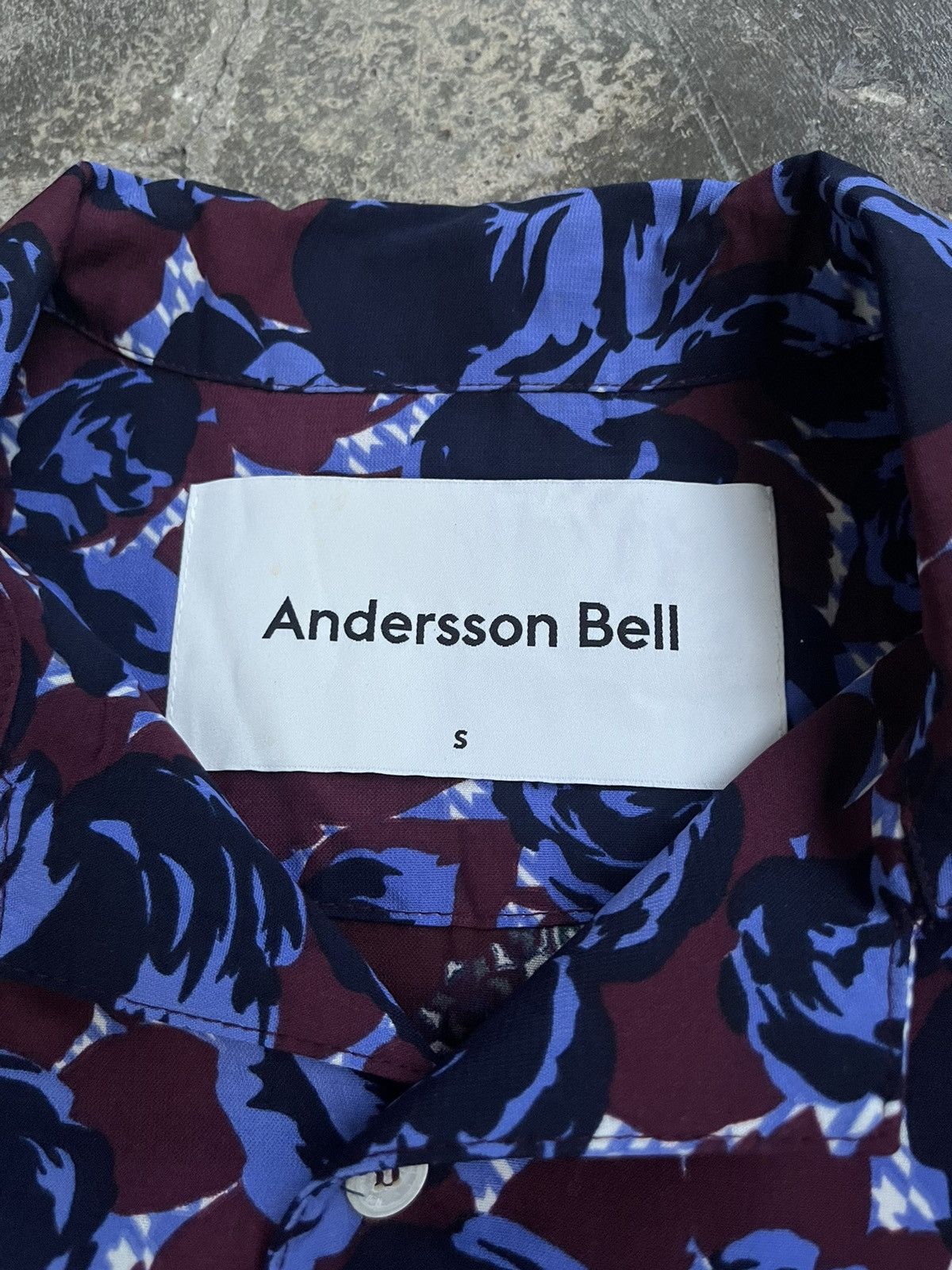 Andersson Bell ANDERSSON BELL FABRIC IN CONNECTION FLOWER OVERSIZE SHIRTS Size US L / EU 52-54 / 3 - 8 Thumbnail