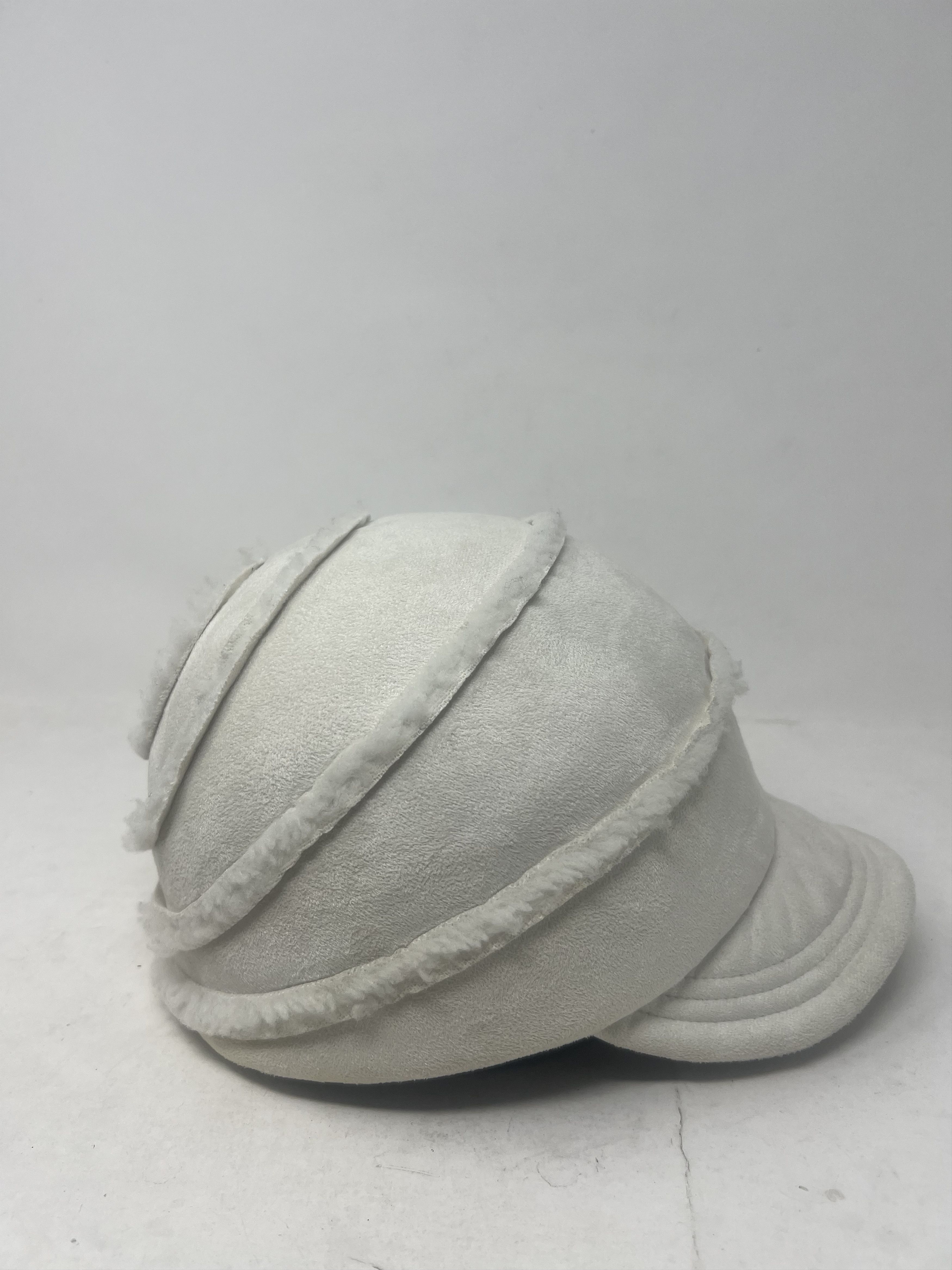 Japanese Brand Comme Ca Ism Betmar Ivory Woll Sheepskin Hat Size ONE SIZE - 4 Thumbnail