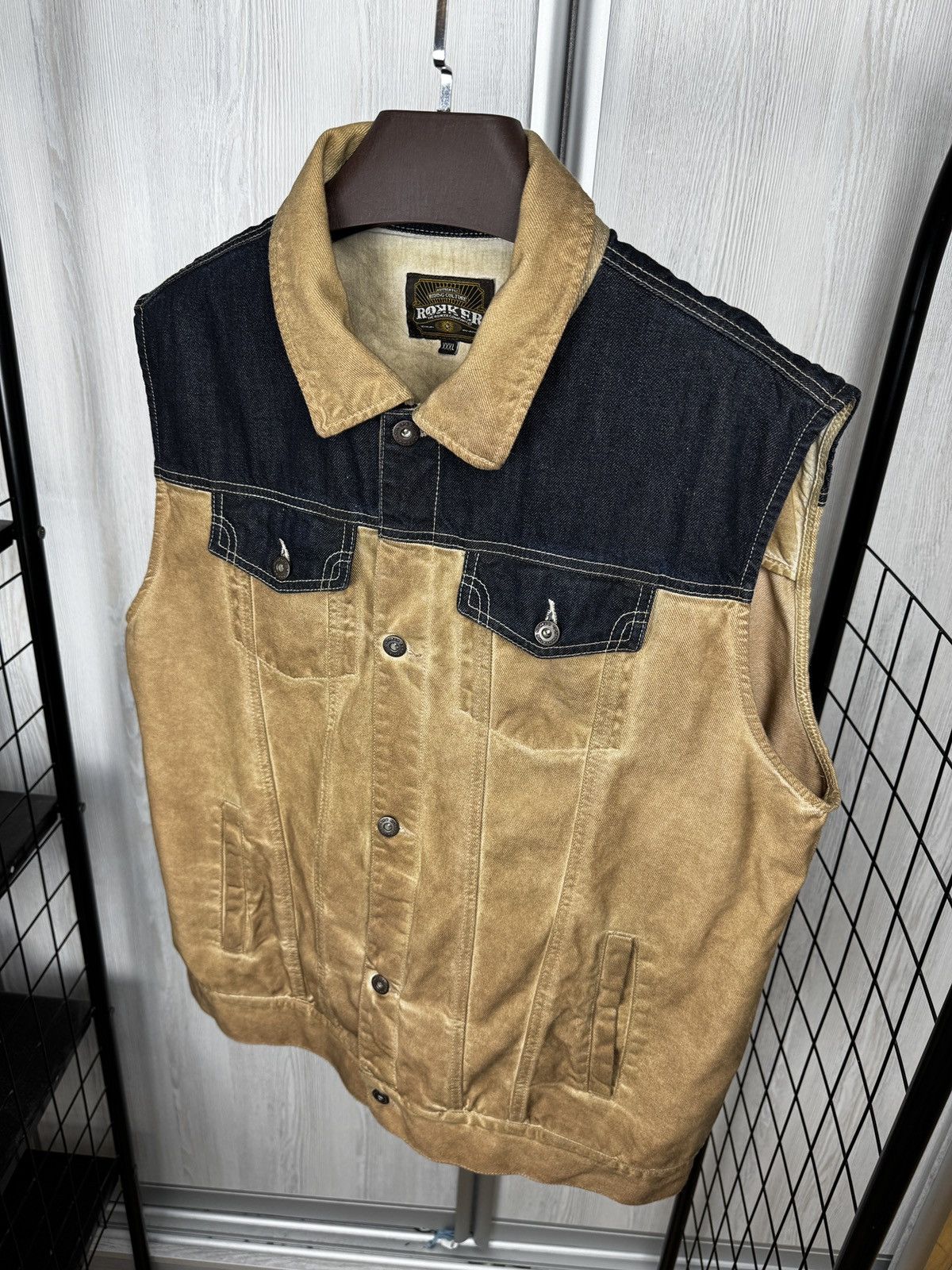 THE ROKKER COMPANY The Rokker Company mixed denim motorcycle vest size XXXL Size US XXL / EU 58 / 5 - 7 Thumbnail