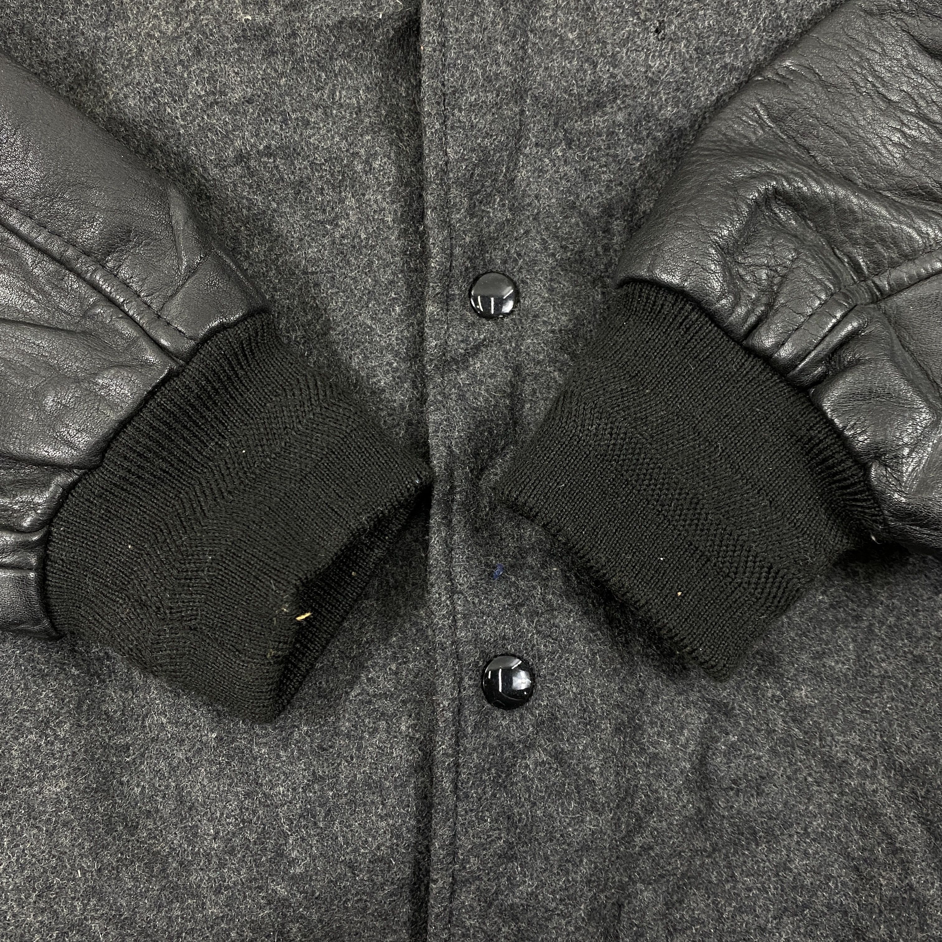Japanese Brand Vintage Varsity Wool And Leather Large Jacket- J448 Size US L / EU 52-54 / 3 - 10 Thumbnail