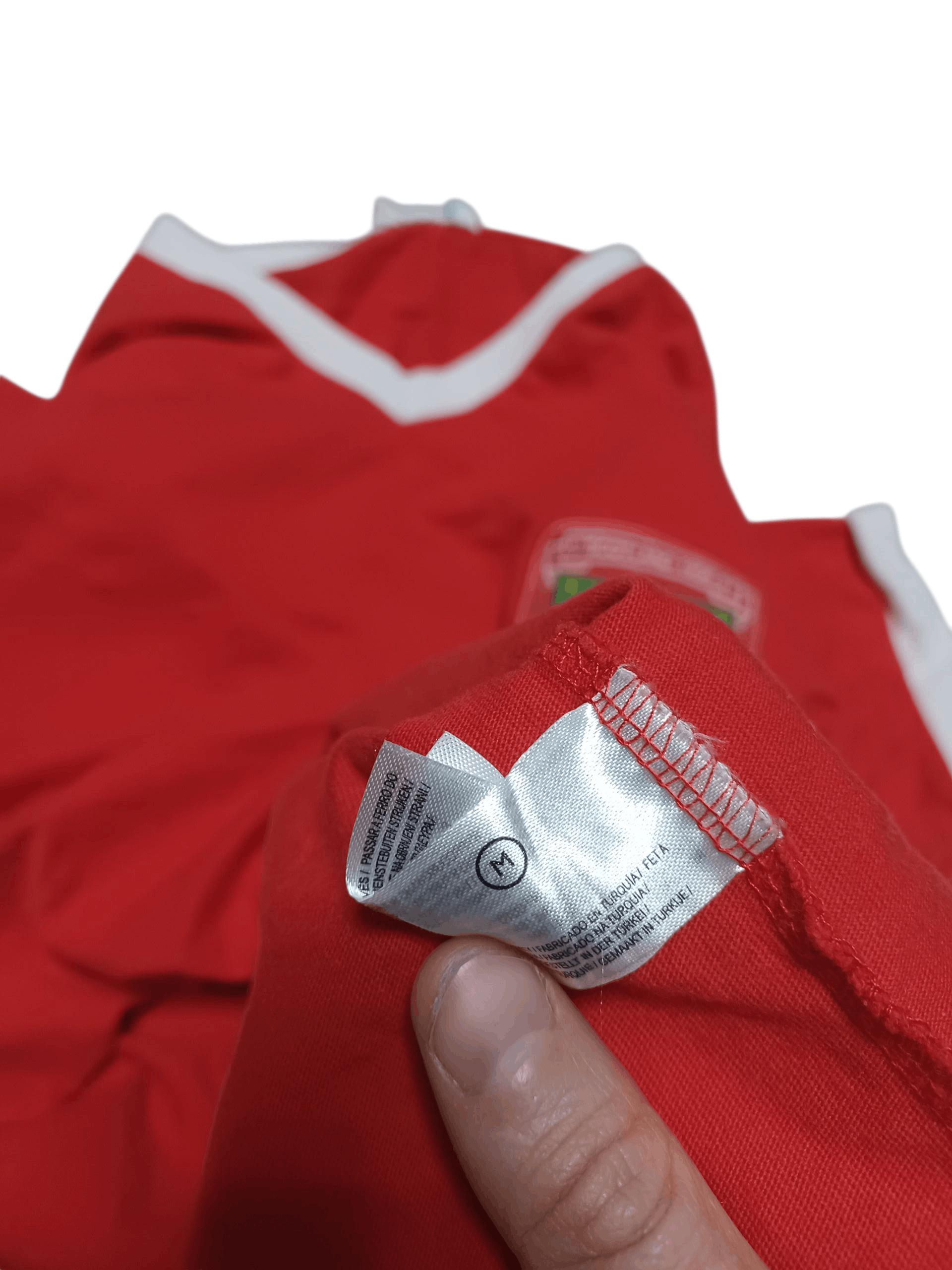 Other WALES VINTAGE 1956 STYLE OFFICIAL MERCH SOCCER JERSEY Size US M / EU 48-50 / 2 - 5 Thumbnail