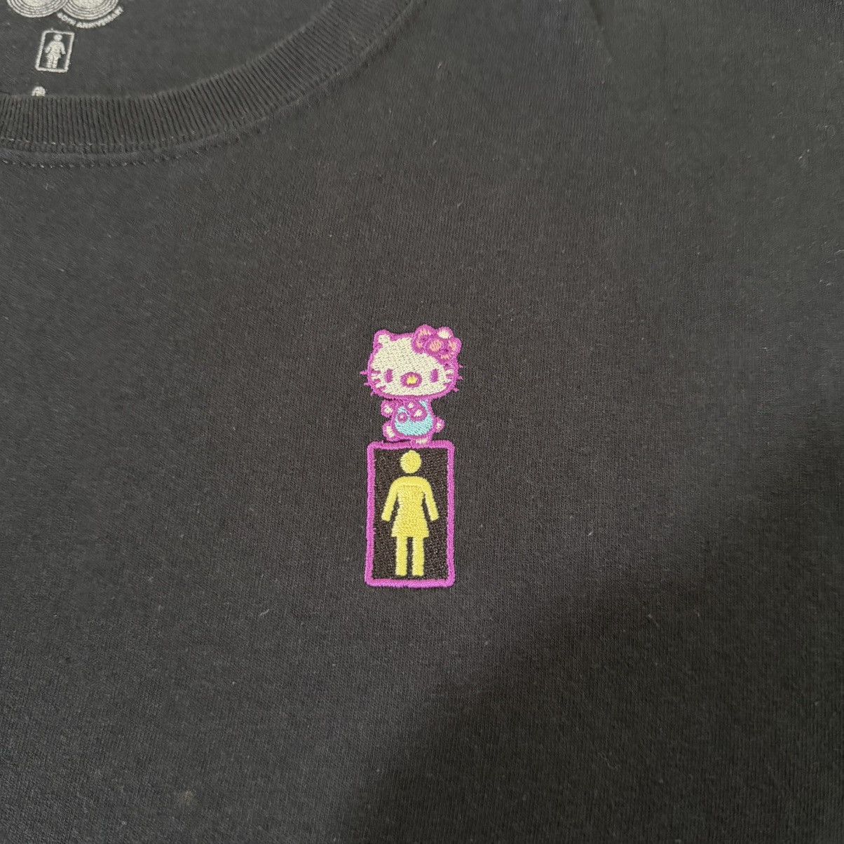 Girl Skateboards Girl Skateboards x Sanrio Hello Kitty T Shirt Size US L / EU 52-54 / 3 - 3 Thumbnail