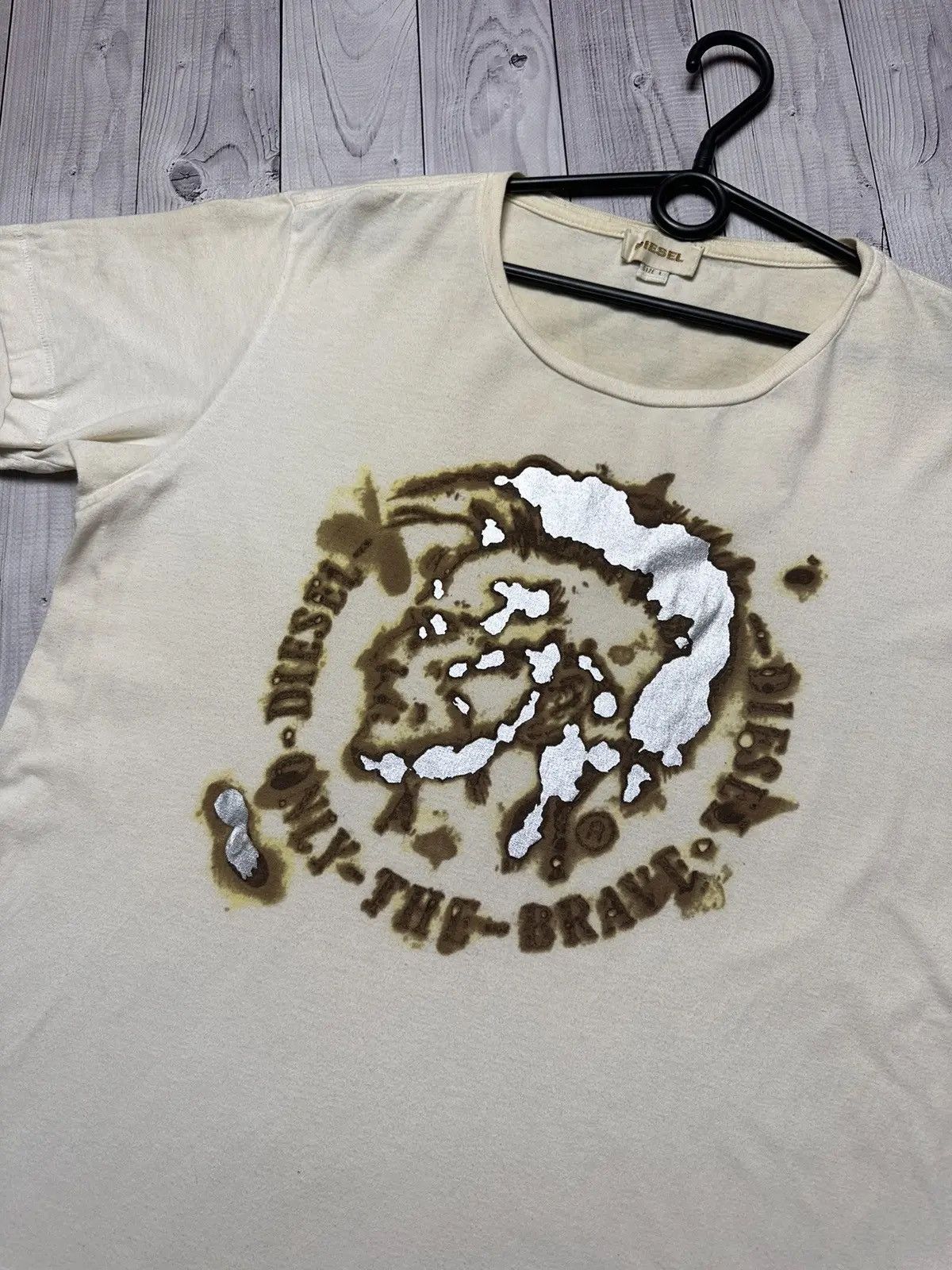 Diesel Vintage Diesel tee big logo rare white/yellow size M/L Size US L / EU 52-54 / 3 - 3 Thumbnail