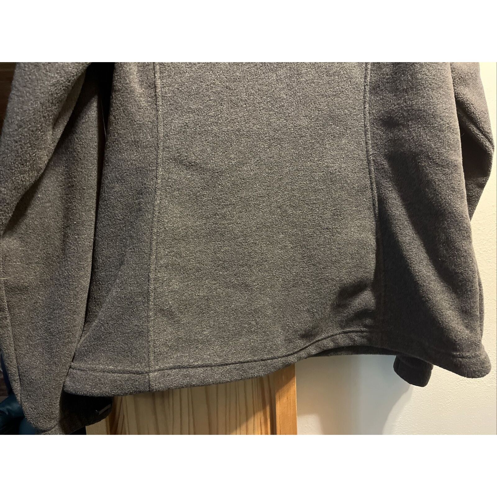 Columbia Columbia Mens L Gray Long Sleeve Zip Polyester Fleece Jacket Size US L / EU 52-54 / 3 - 13 Thumbnail