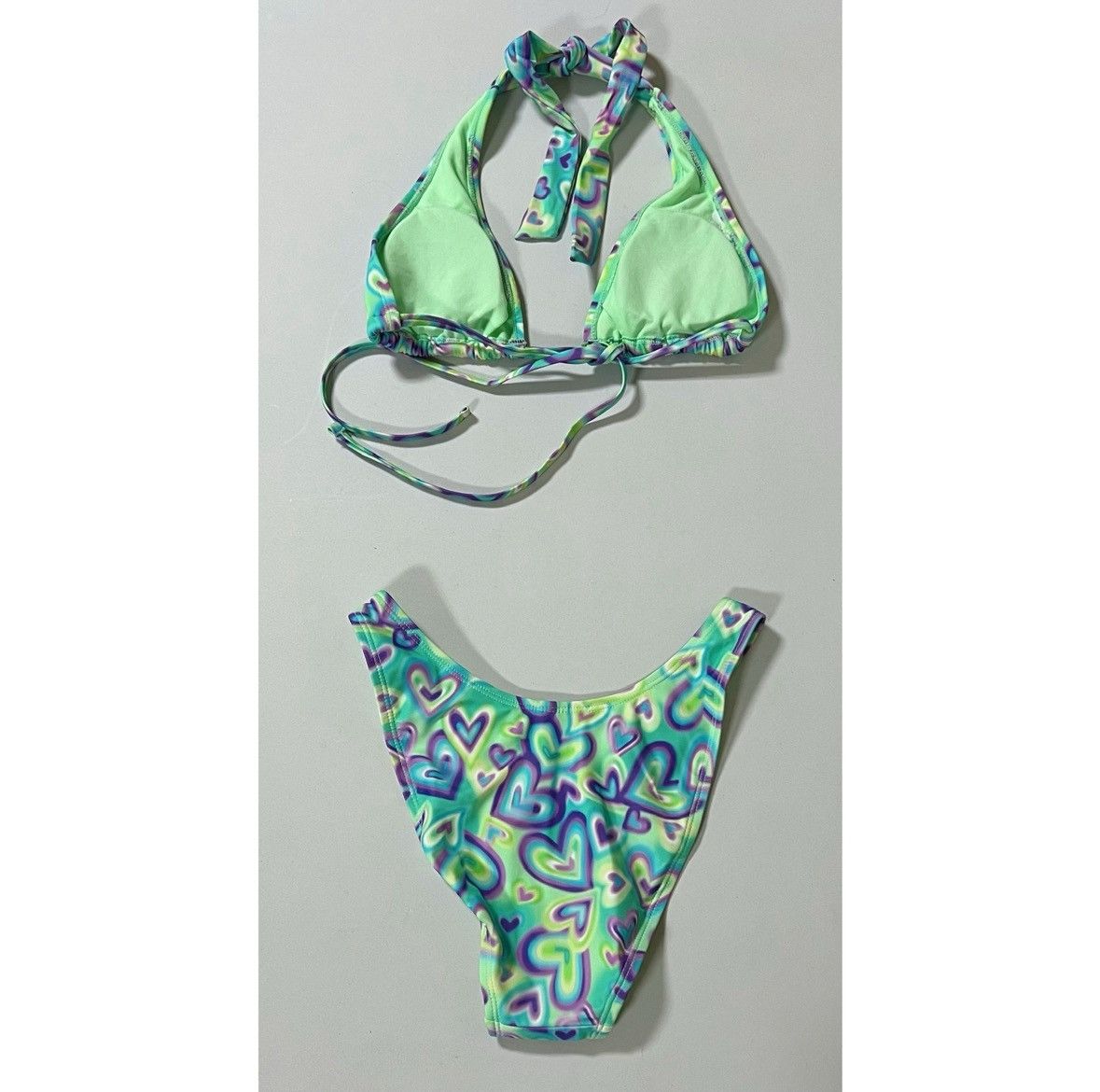 Japanese Brand × Vintage Graffiti Airbrush Hearts Bikini Top and Bottoms Set XXS 💜✨ Size ONE SIZE - 4 Thumbnail
