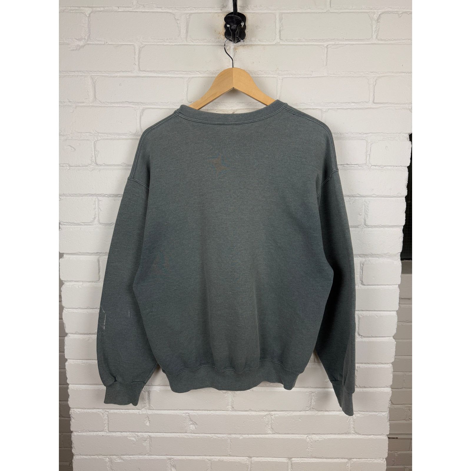 Vintage Russell Athletic Cropped Boxy Sweatshirt Size L Blue Tone Size US L / EU 52-54 / 3 - 2 Thumbnail