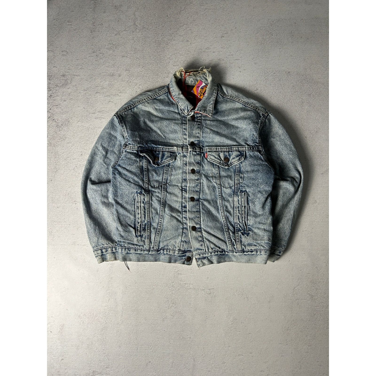 Vintage Levi’s lined denim jacket. Size 48 purchases