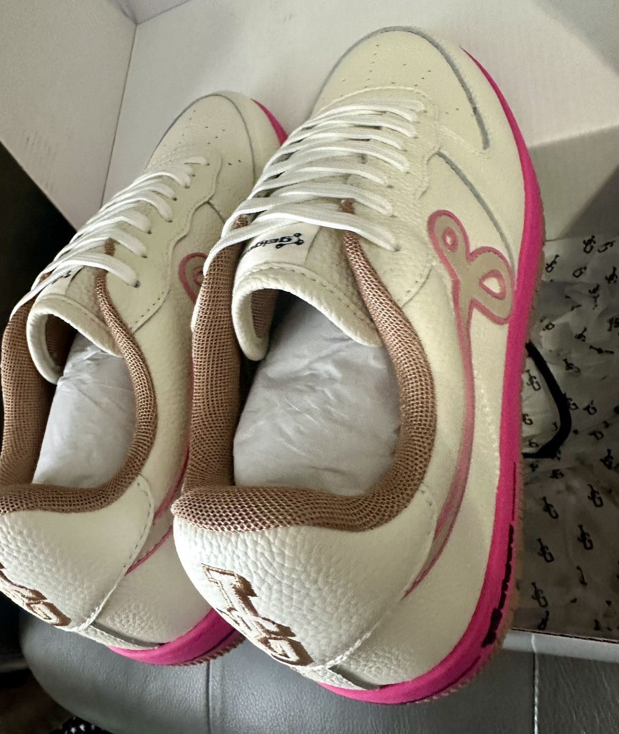 John Geiger John Geiger GF-01 size 12. DS. Off white/pink/gum Size US 12 / EU 45 - 5 Thumbnail