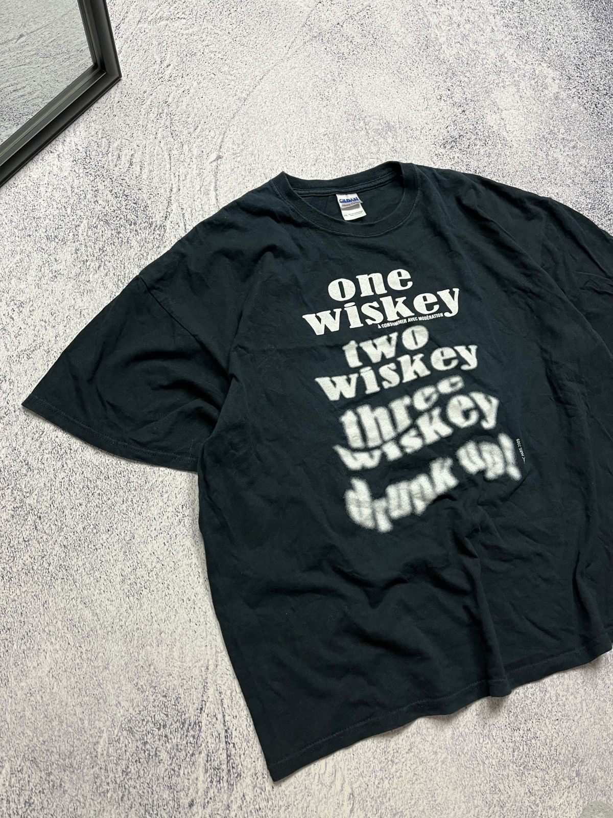 Vintage Humor One Whiskey Two Whiskey Drunk Up Alcohol T Shirt Y2k Size US XXL / EU 58 / 5 - 3 Thumbnail