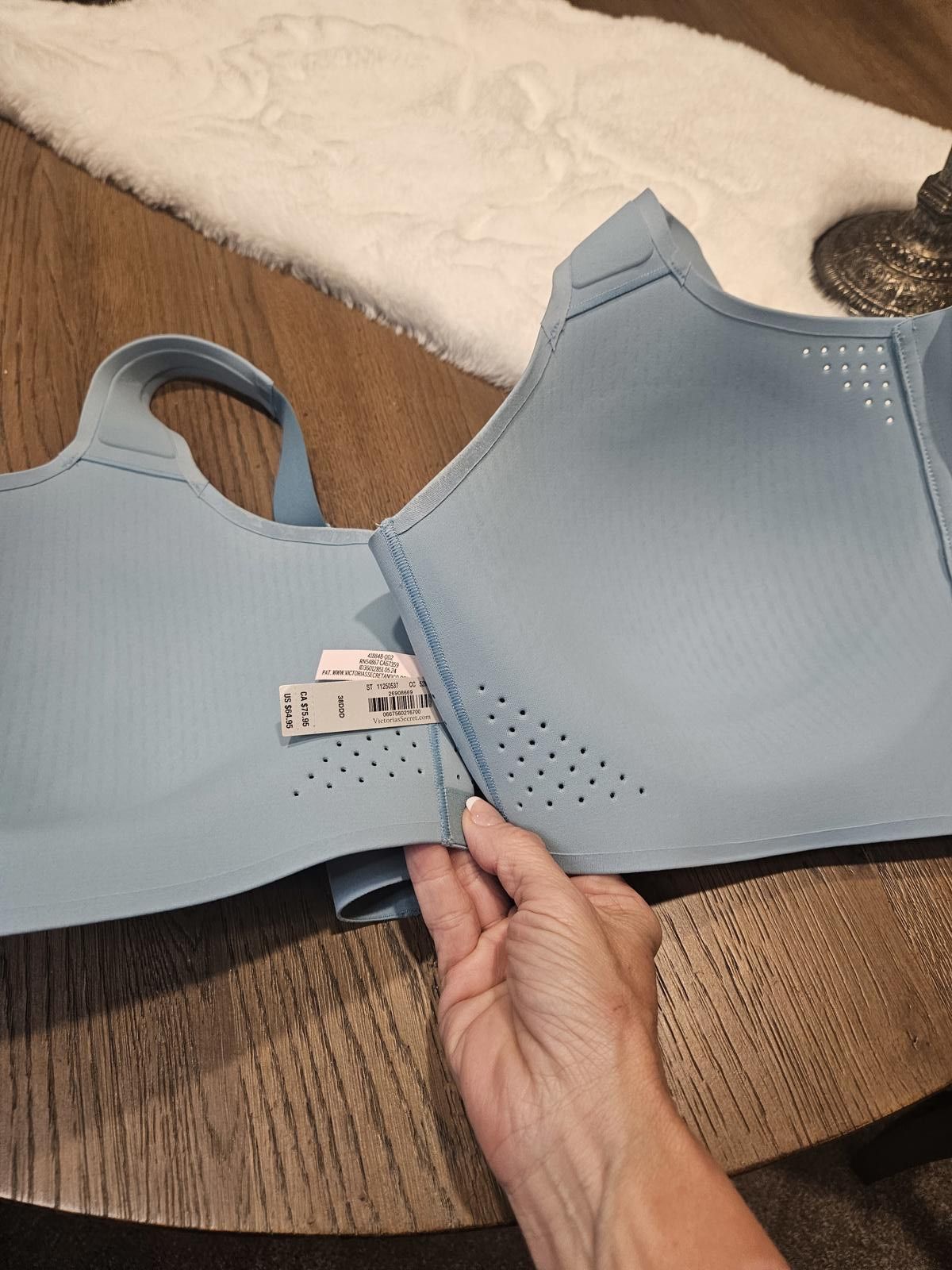 Designer Nwt VSX High-Performance Sports Bra with Zip Closure Size ONE SIZE - 4 Thumbnail