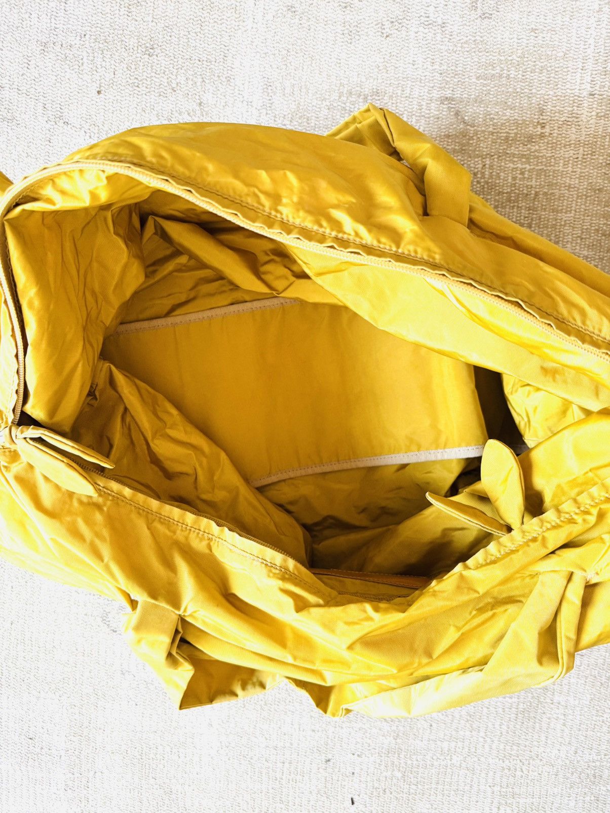 Romeo Gigli Vintage Romeo Gigli convertible knot duffle bag Size ONE SIZE - 11 Thumbnail