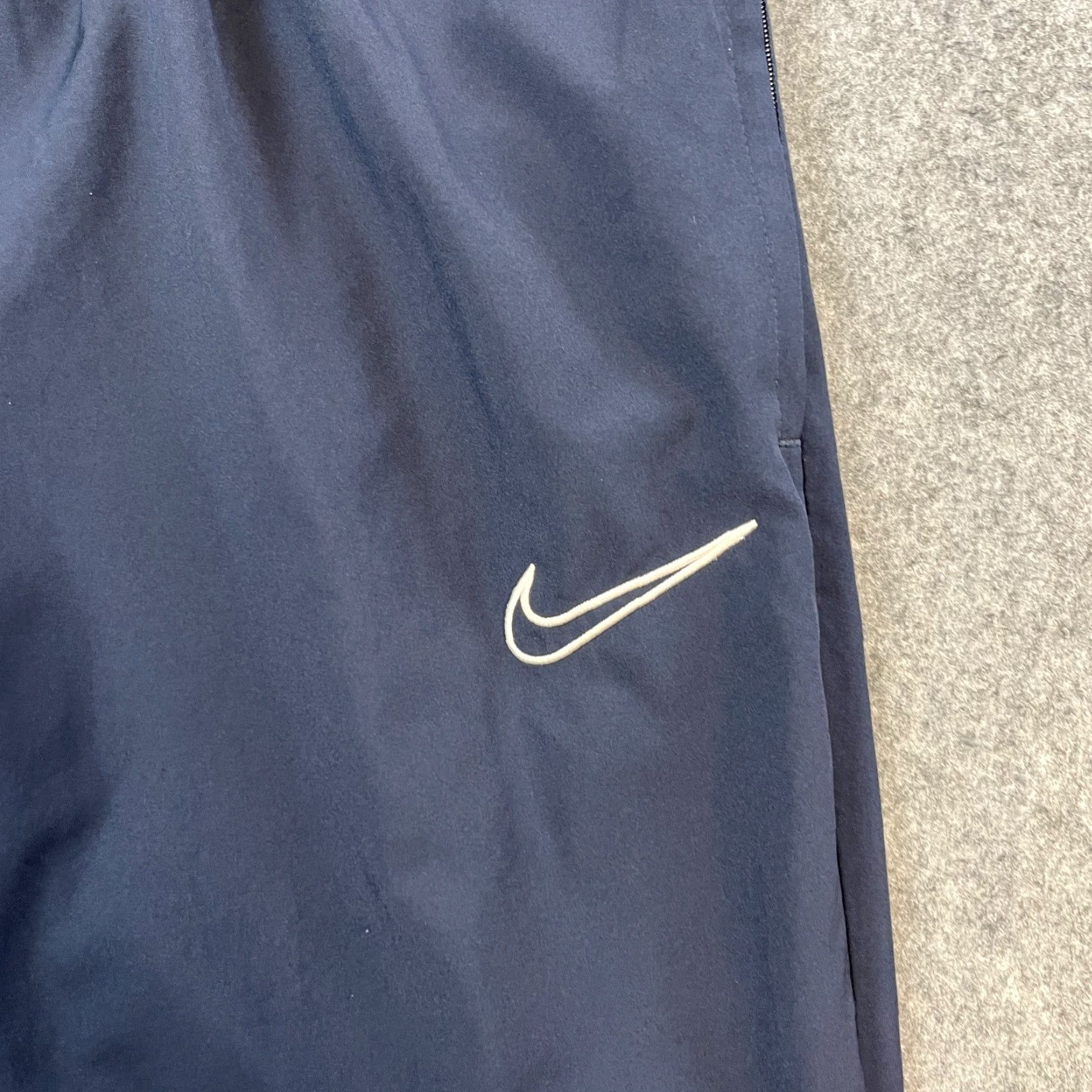 Nike Nike Dri-Fit Track Pants Mens Trousers 32in Inside Leg Blue Gym Running Pockets Modern Style Shoes? Size US 31 - 7 Thumbnail